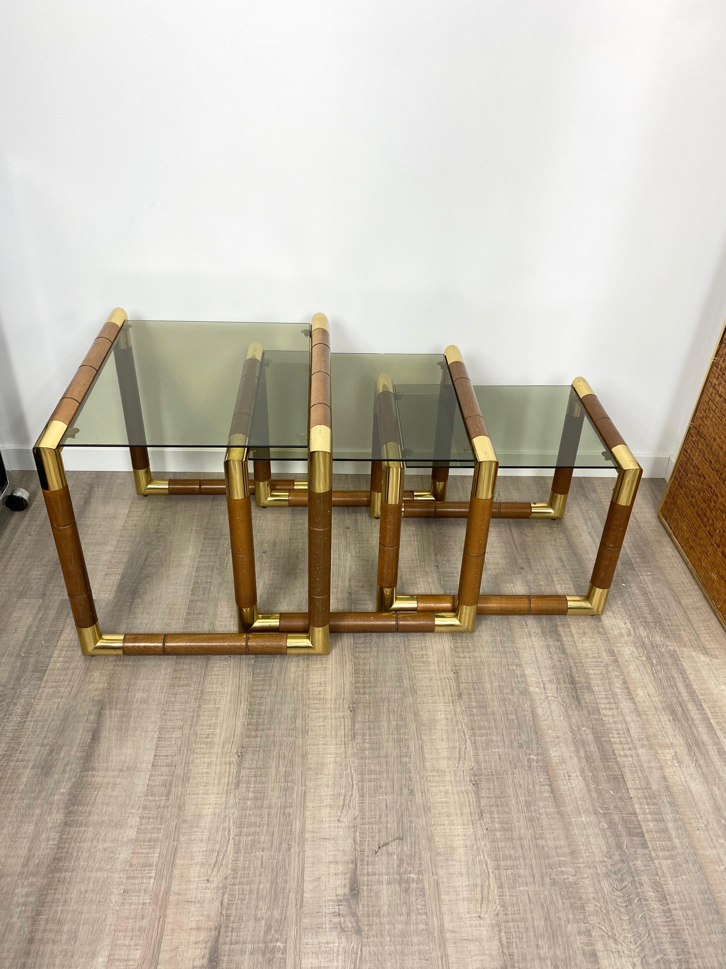 Set of Nesting Table in Wood, Brass and Glass, Italy, 1970s For Sale 9