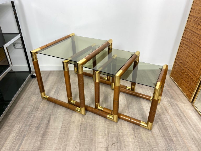 Set of Nesting Table in Wood, Brass and Glass, Italy, 1970s In Good Condition For Sale In Rome, IT