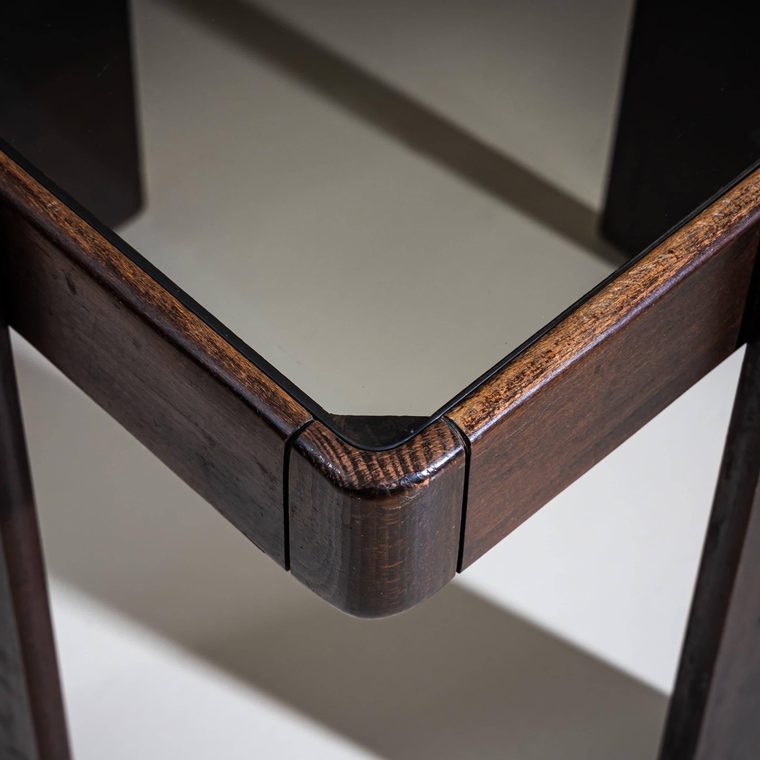 Set of Nesting Tables, Attributed to Gianfranco Frattini, Italy For Sale 4