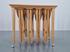 Juego de mesas nido, diseño de Poul Hundevad, Dinamarca, años 60