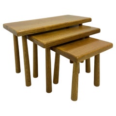 Set di tavolini da salotto in legno massiccio di quercia brutalista, anni '70