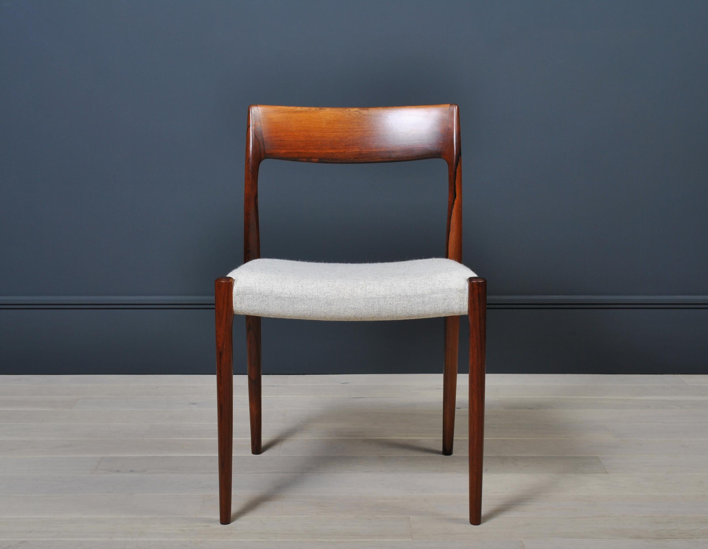Set of Niels O. Moller Rosewood Dining Chairs, Model 77 3