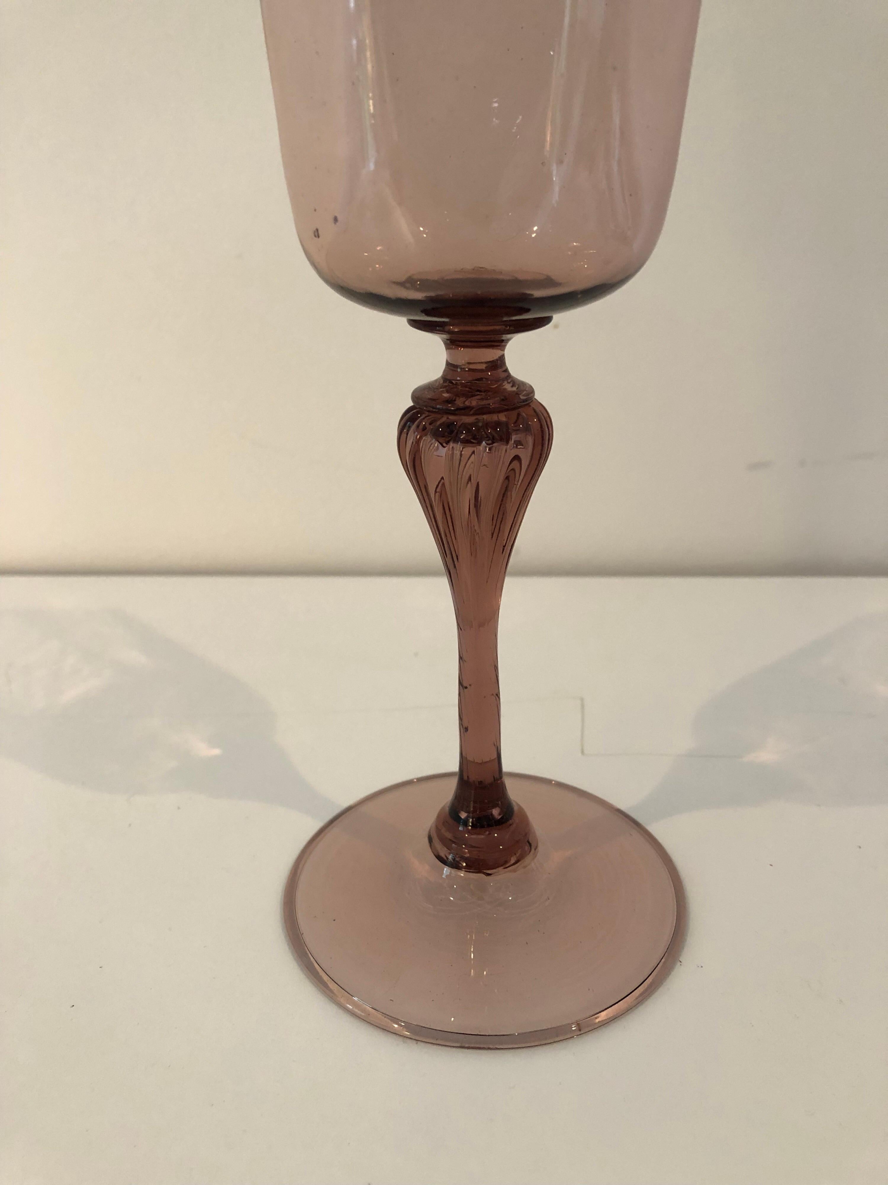 Set of Nine Amber Venetian Glass Water Goblets In Excellent Condition In Stockton, NJ