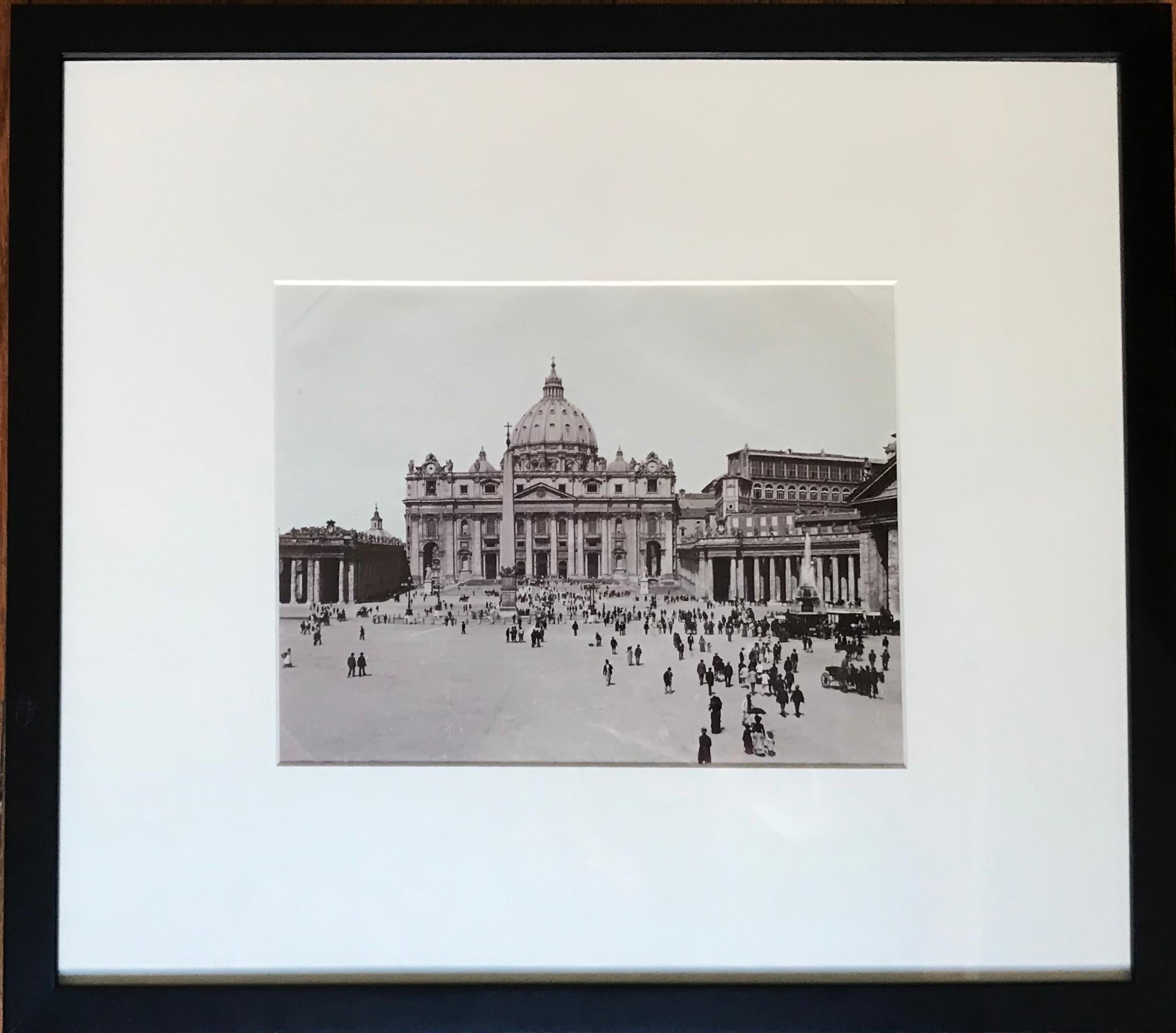 Set of Nine Black and White Early 20th Century Photographs of Venice and Rome For Sale 6