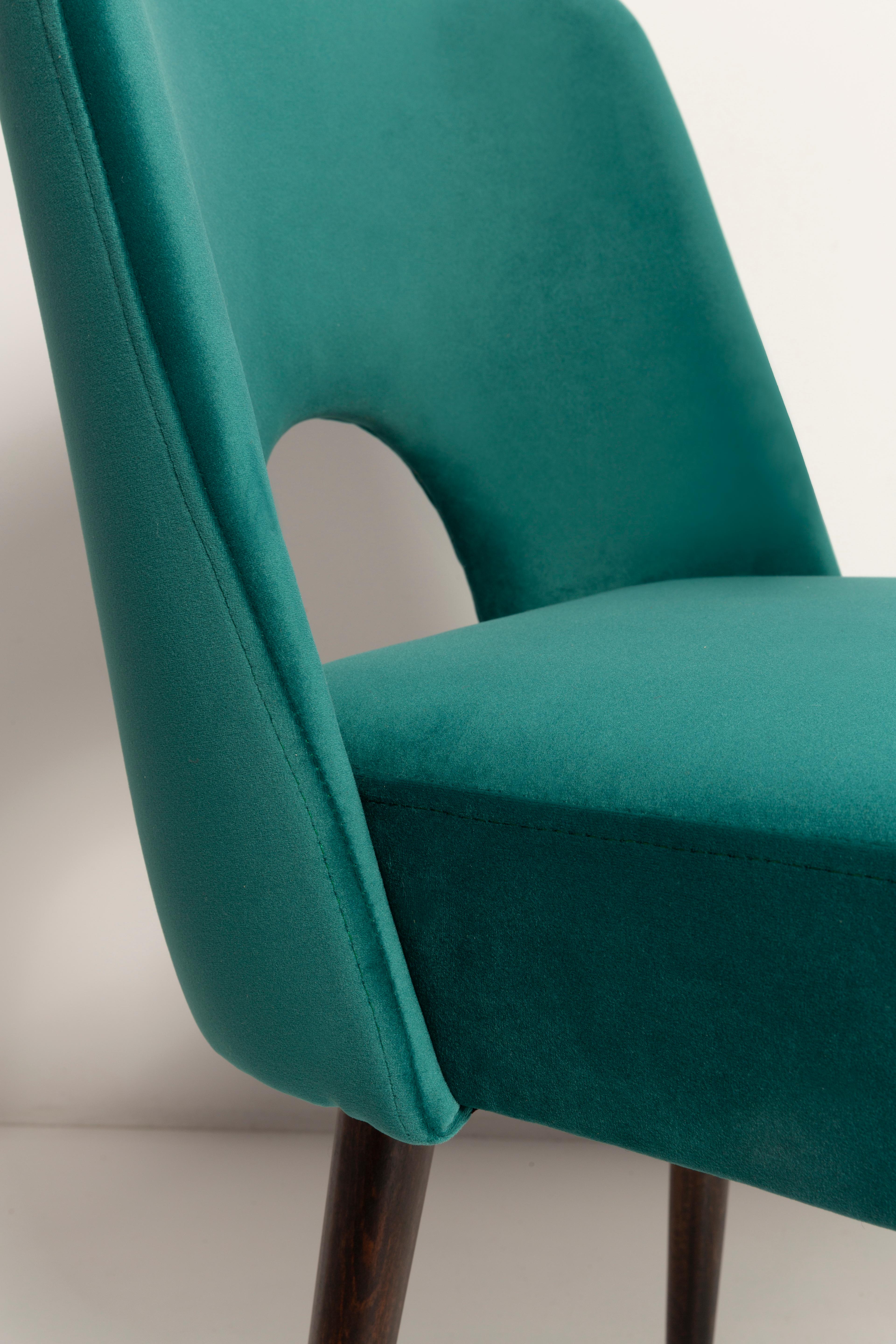 Set of Nine Dark Green Velvet 'Shell' Chairs, Europe, 1960s For Sale 5