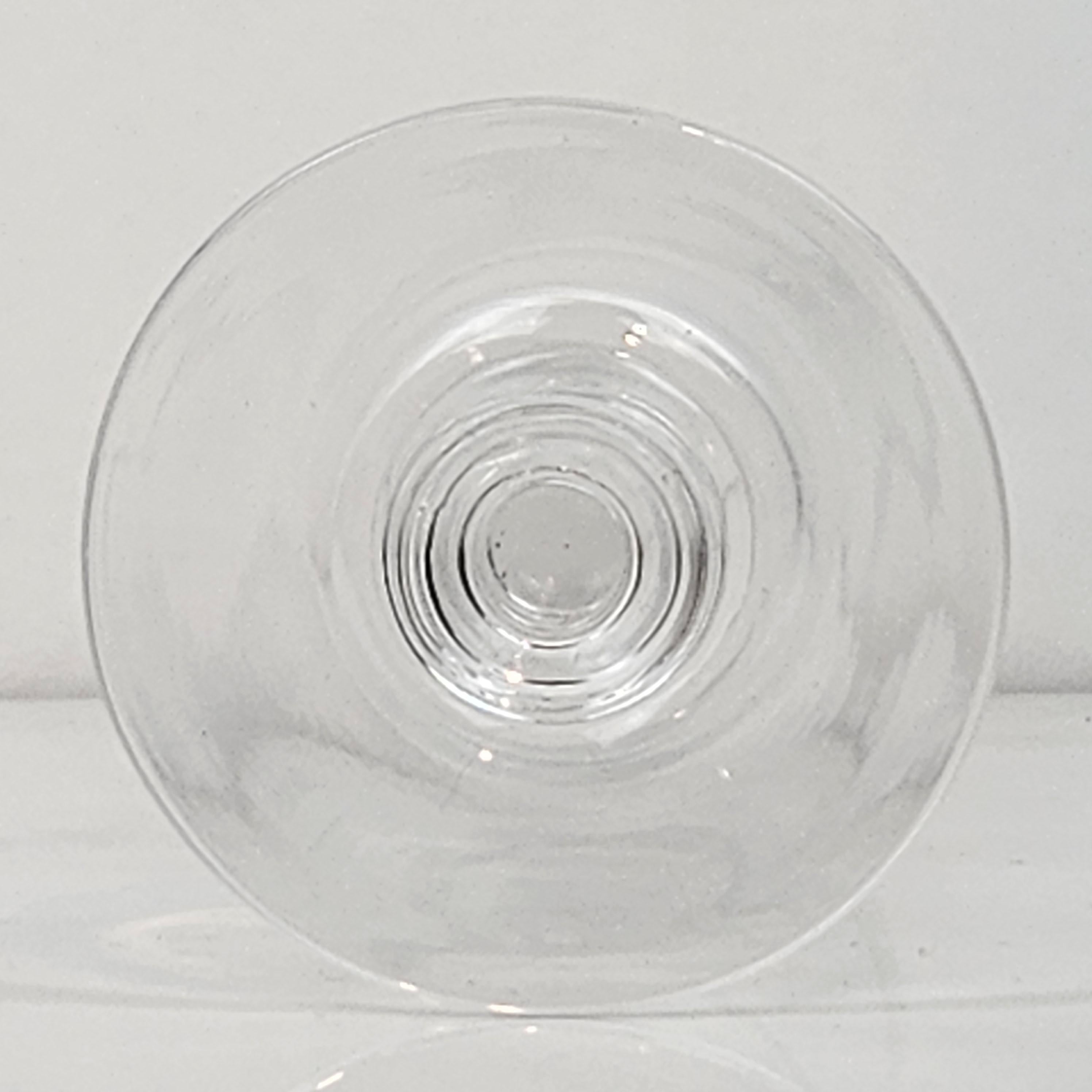 Set of Nine French Champagne Flutes in Crystal Glass, Ca. 1890 For Sale 1