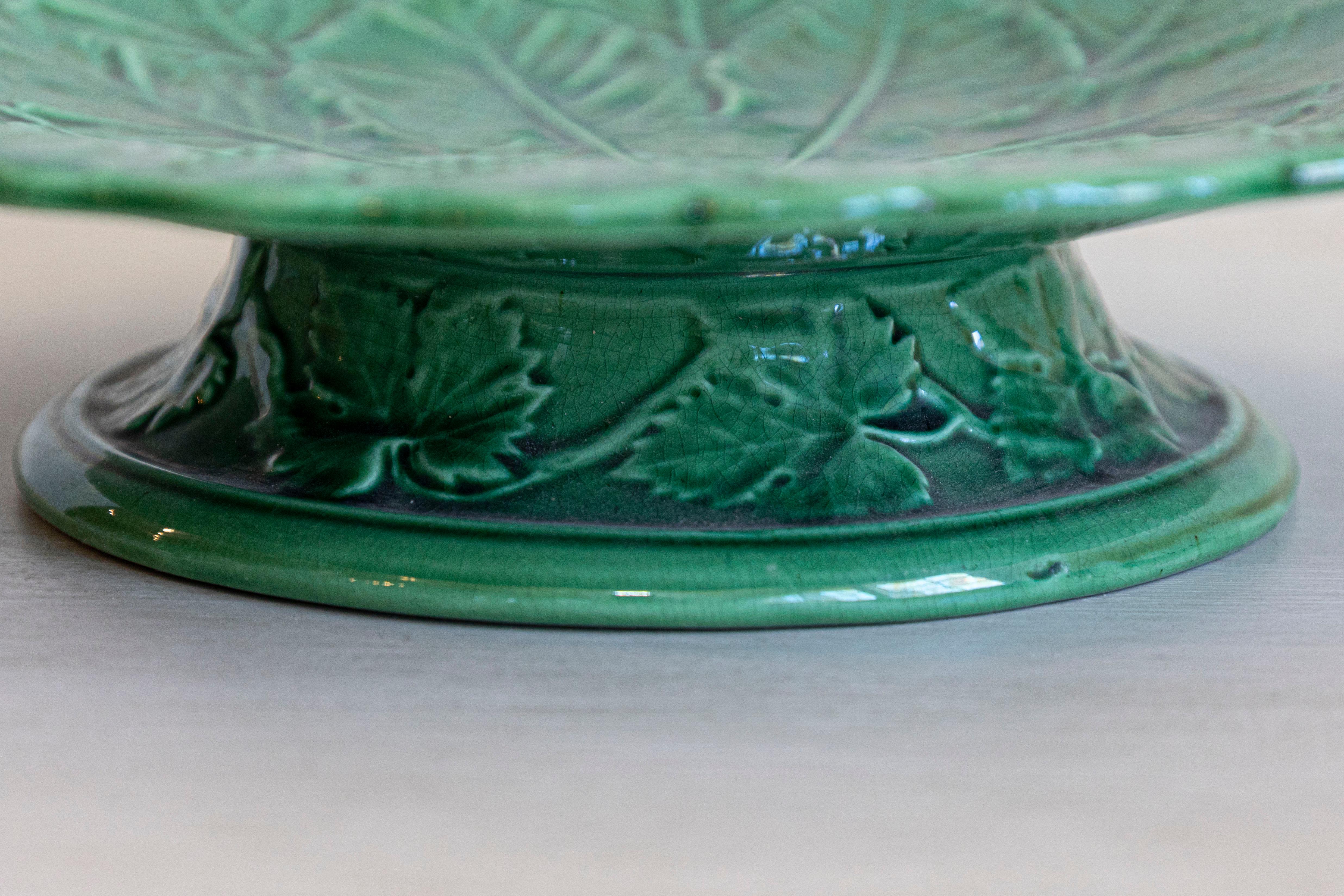 Conjunto de nueve piezas de porcelana esmaltada verde siglo XX en venta