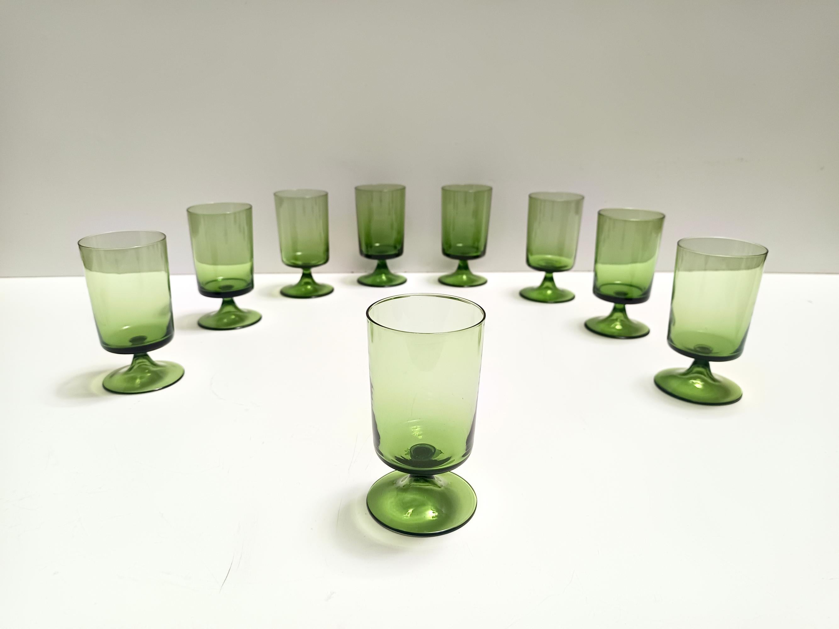 Made in Italy, 1950s.
Made in hand-blown glass in Empoli, the oldest place in Italy where glass has been blown since Roman times.
It is a vintage set, therefore it might show slight traces of use, but it can be considered as in excellent original