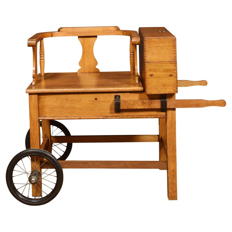 Set of Oak Doctors Scales For Sale at 1stDibs