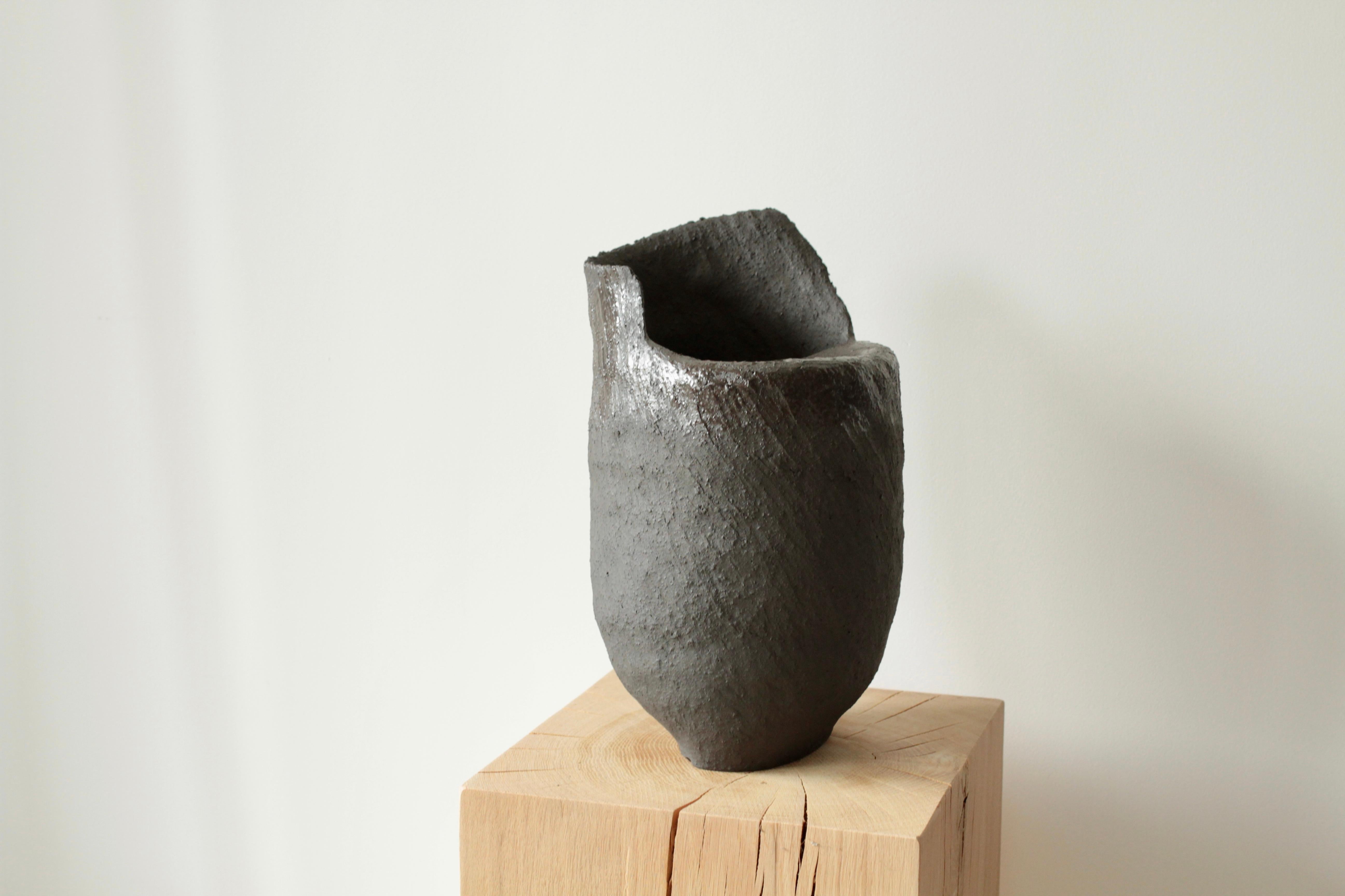 Stoneware Set of October's Vases 01 and 02 by Cécile Ducommun
