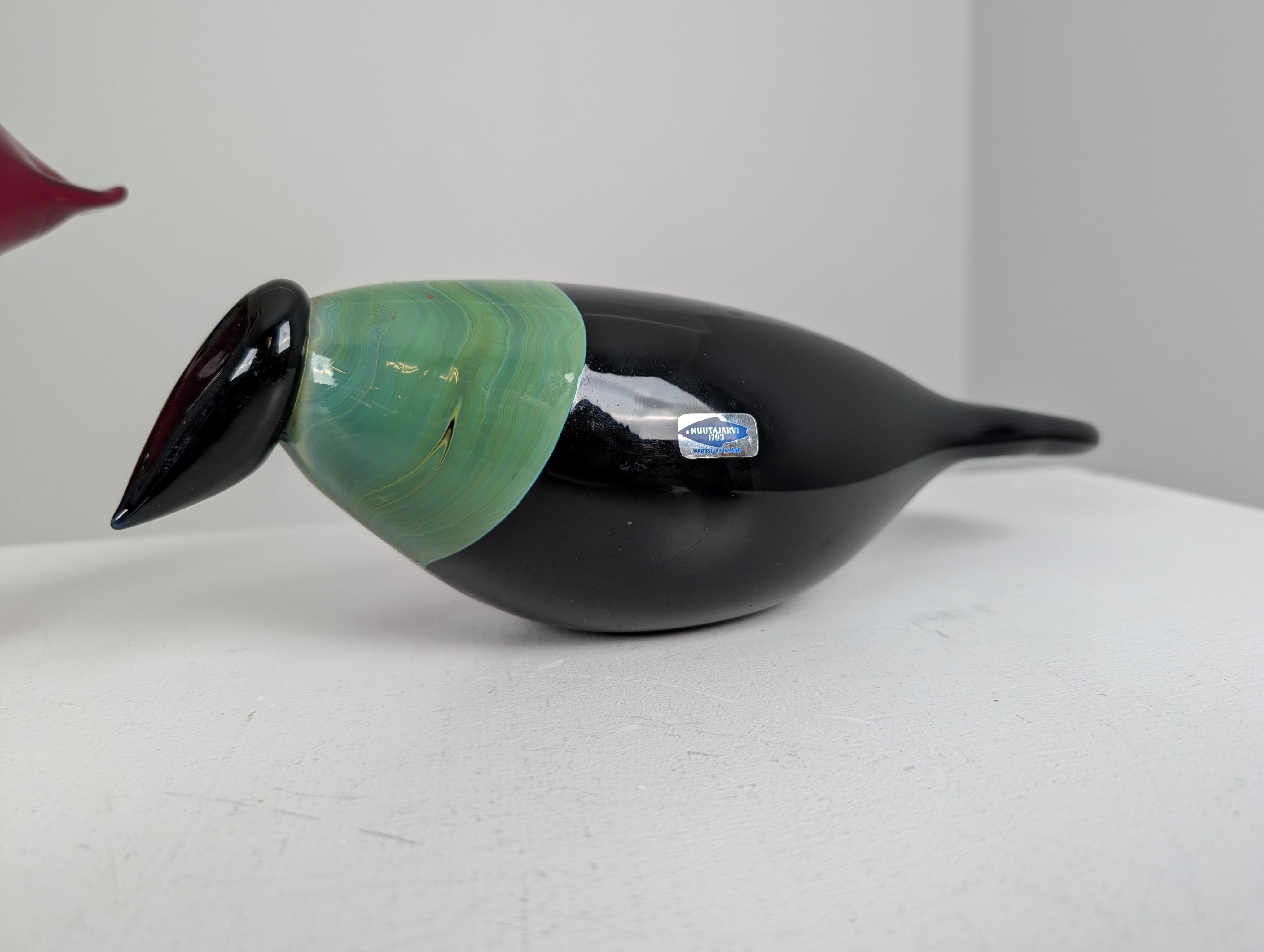 XX secolo Set di uccelli e bottiglie Oiva Toikka, Ibis rosso, Pheseant, Iittala e Nuutajärvi in vendita