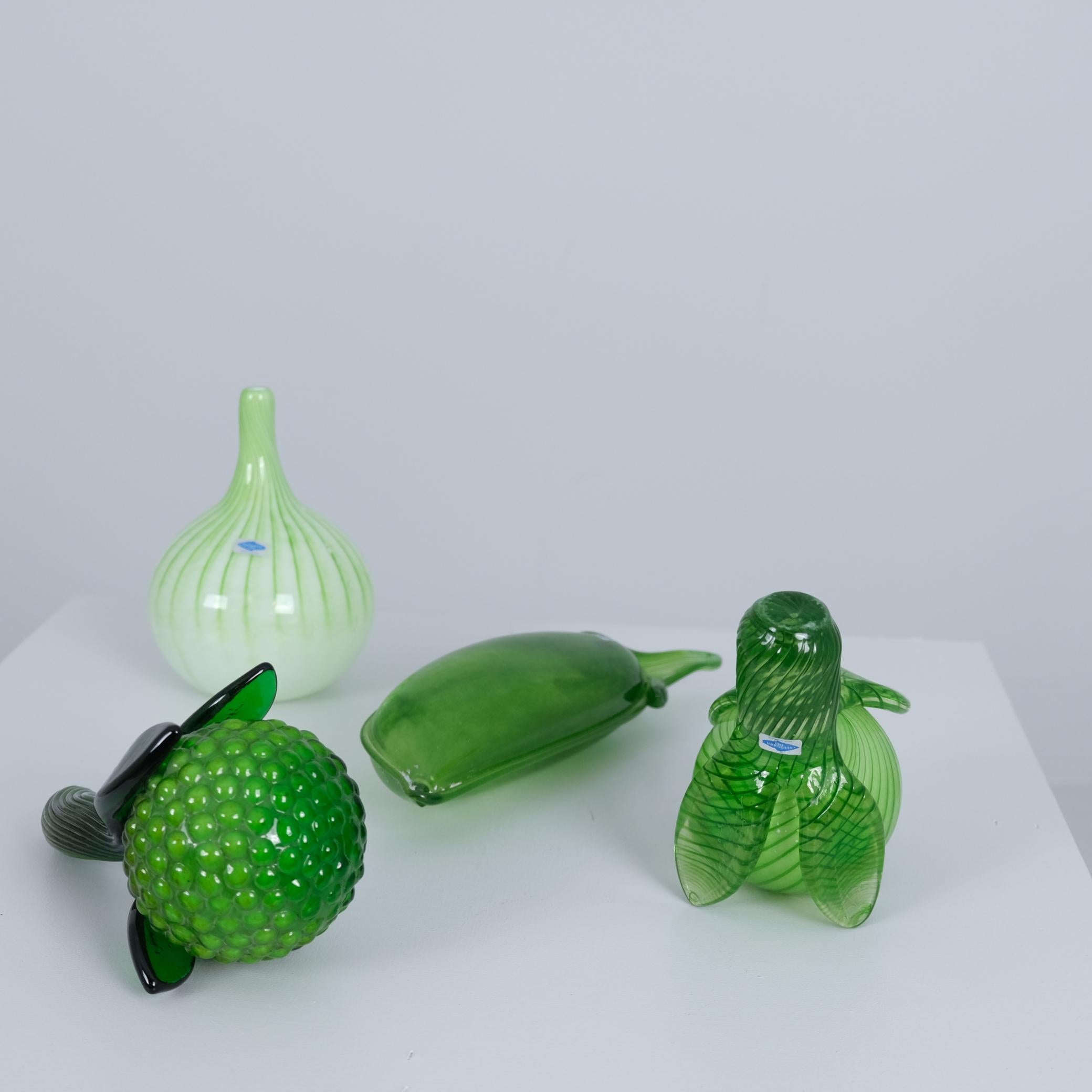 Set of Oiva Toikka Glass Sculptures, Green Vegetables, Nuutajärvi For Sale 4