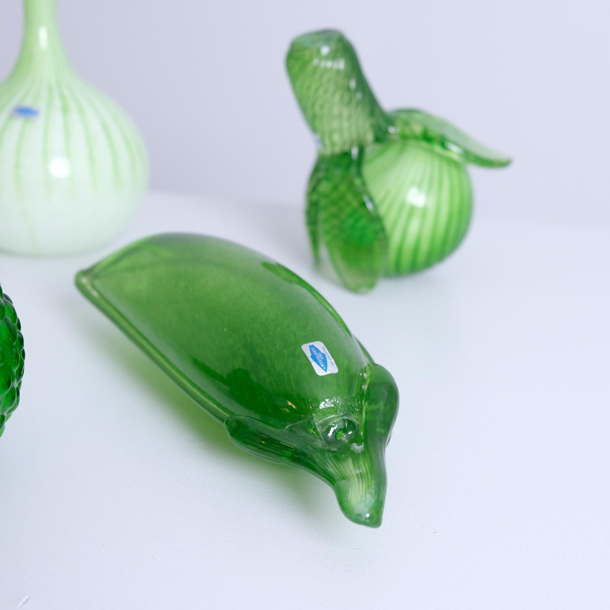Set of Oiva Toikka Glass Sculptures, Green Vegetables, Nuutajärvi For Sale 6