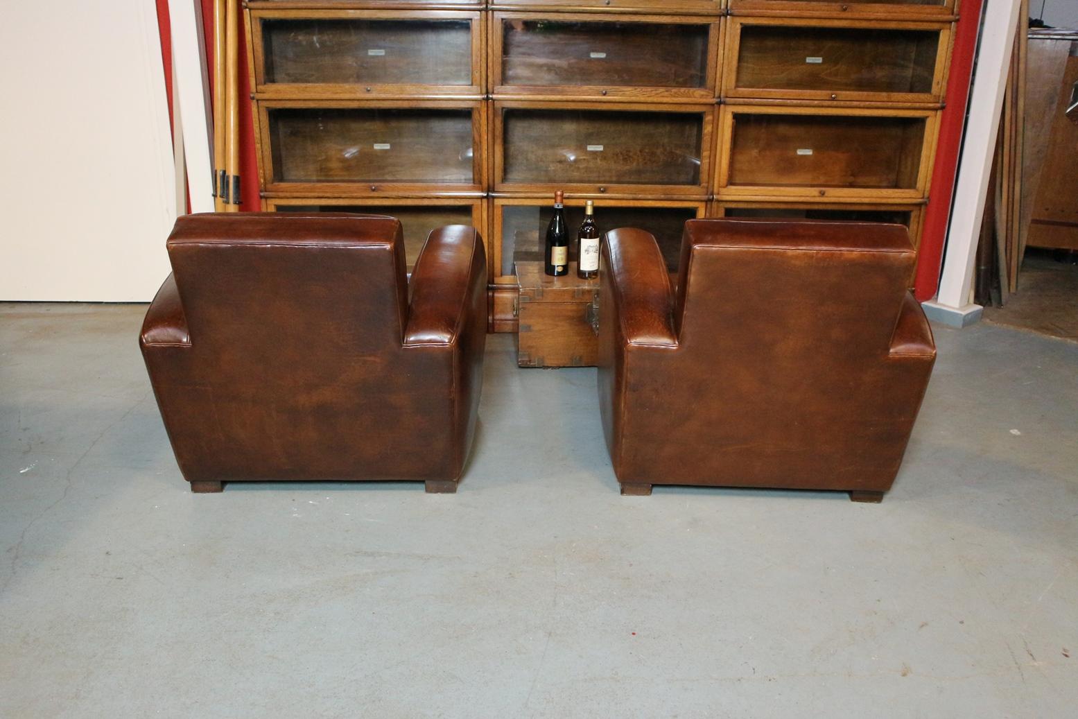 Set of Old Club Chairs 1