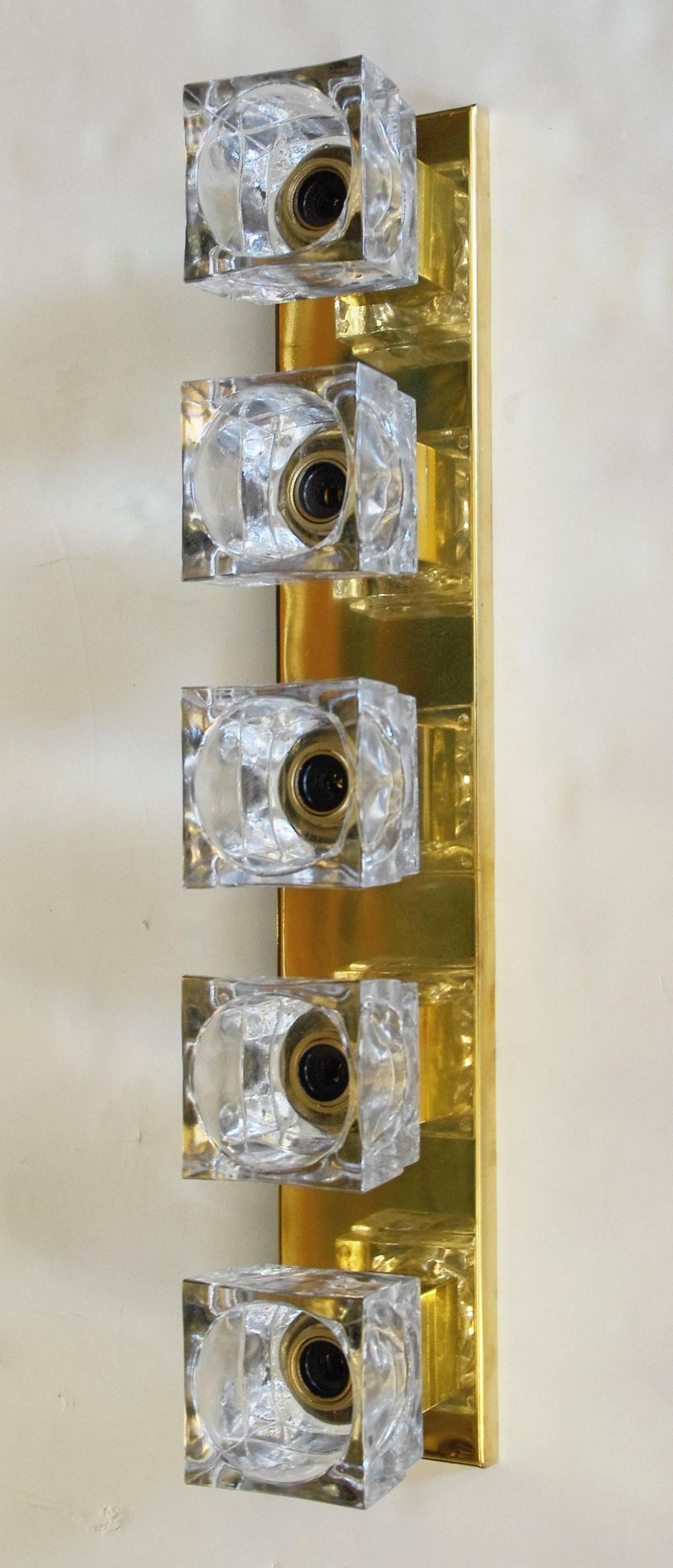One Italian Sconce w/ Sciolari Clear Murano Glass Cubes, 1960s For Sale 2