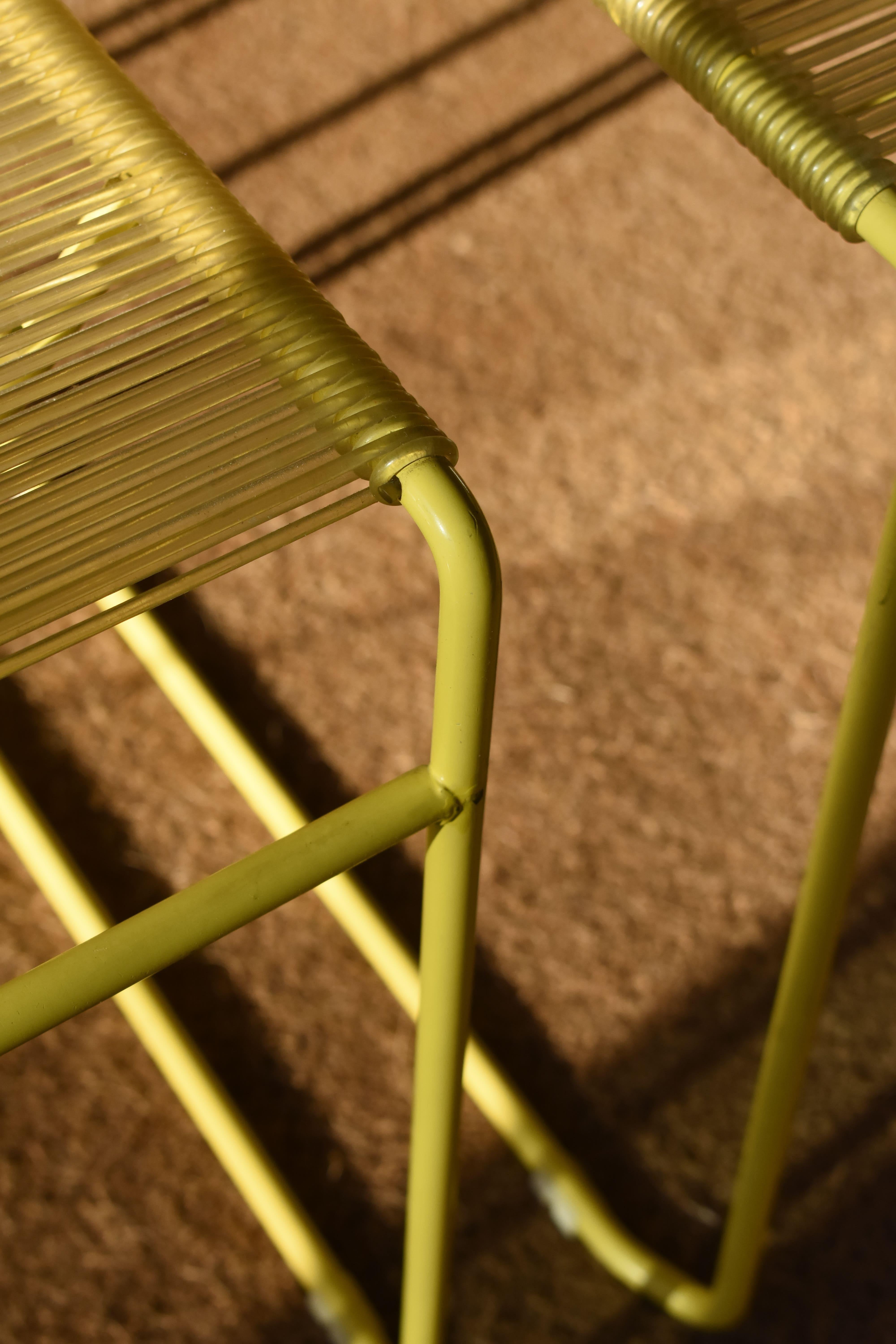 Set of one table and four chairs designed by Giandomenico Belotti for Fly Line For Sale 8