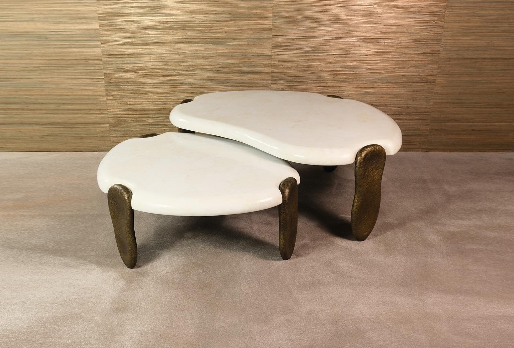 Set organischer Couchtische aus Bergkristall und Bronzeausführung von Ginger Brown im Angebot 3