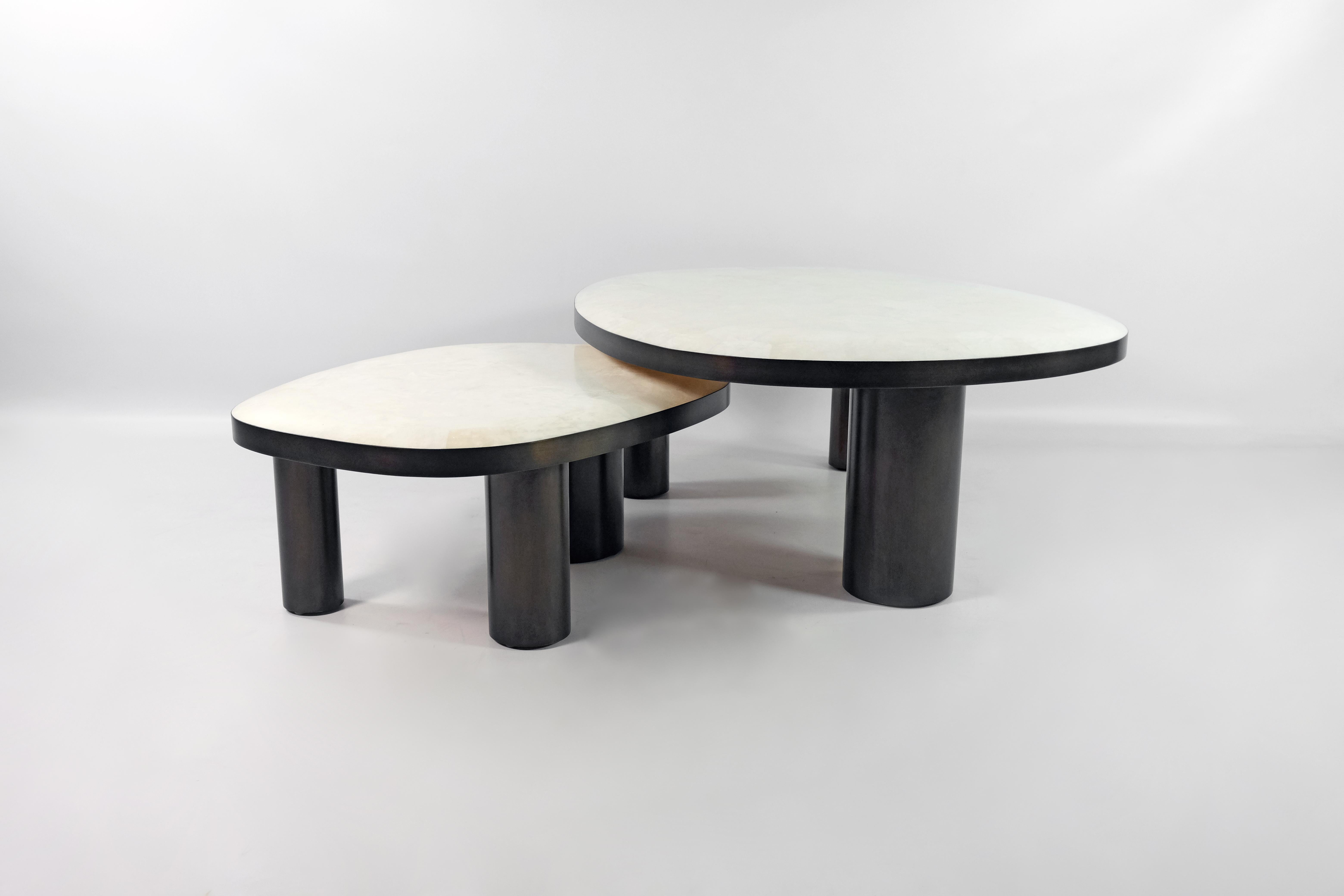 Ensemble de tables basses organiques en cristal de roche et finition bronzée par Ginger Brown en vente 2