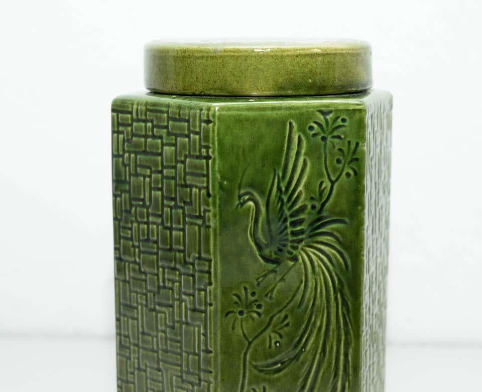 Ensemble de vases en céramique orientale, vers 1960 en vente 7