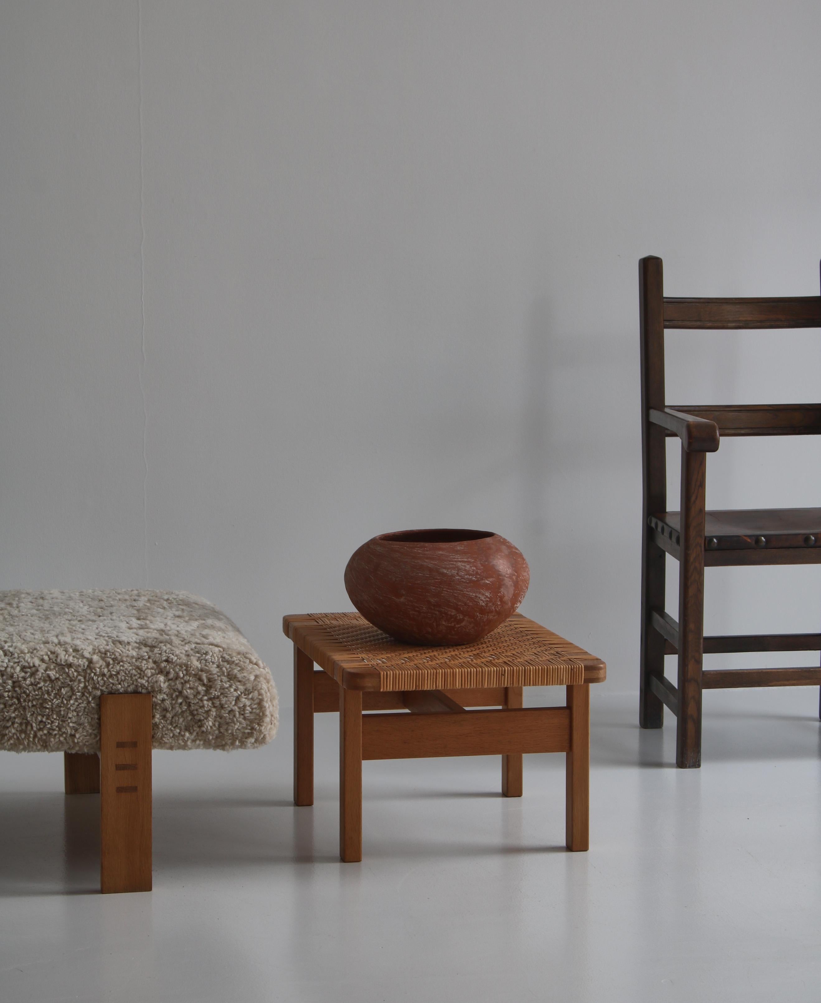Ensemble de fauteuils Arts and Crafts d'origine par l'ébéniste danois en chêne et cuir en vente 11