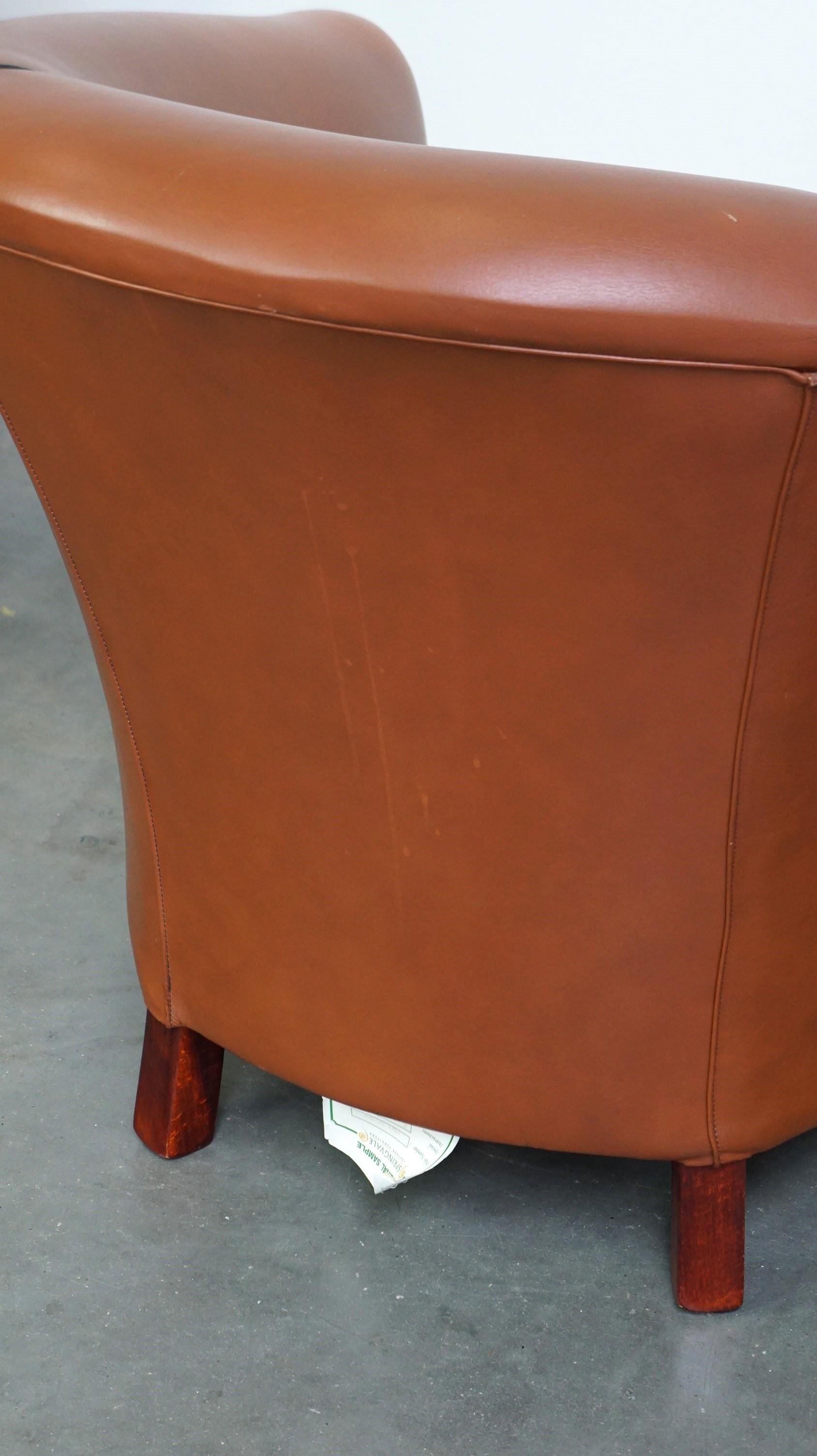 Ensemble de fauteuils club springvale anglais originaux fabriqués à la main en bon état en vente 7