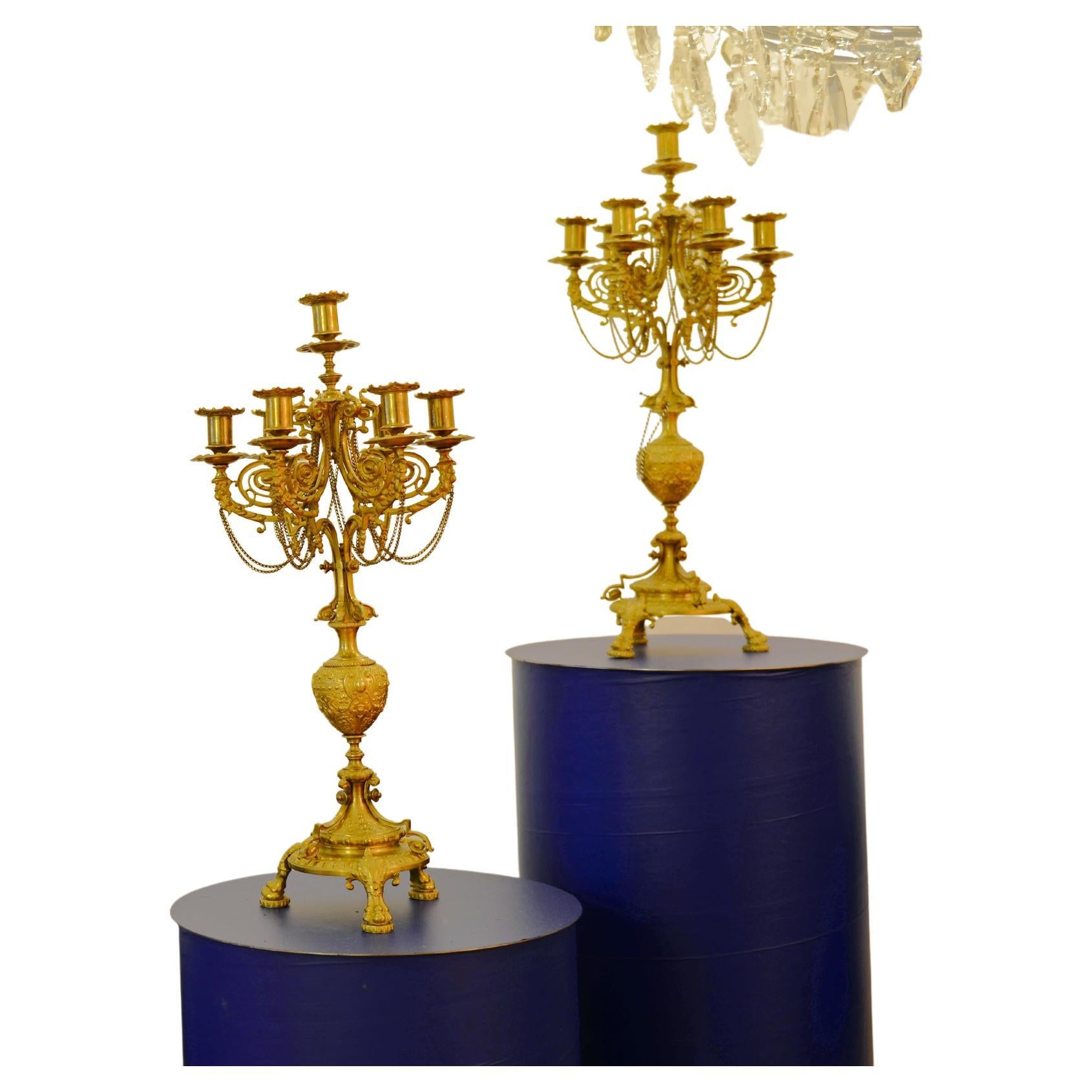 Set von originalen historischen Historischen Kerzenhaltern aus Guilided Bronze im Louis Seize-Stil