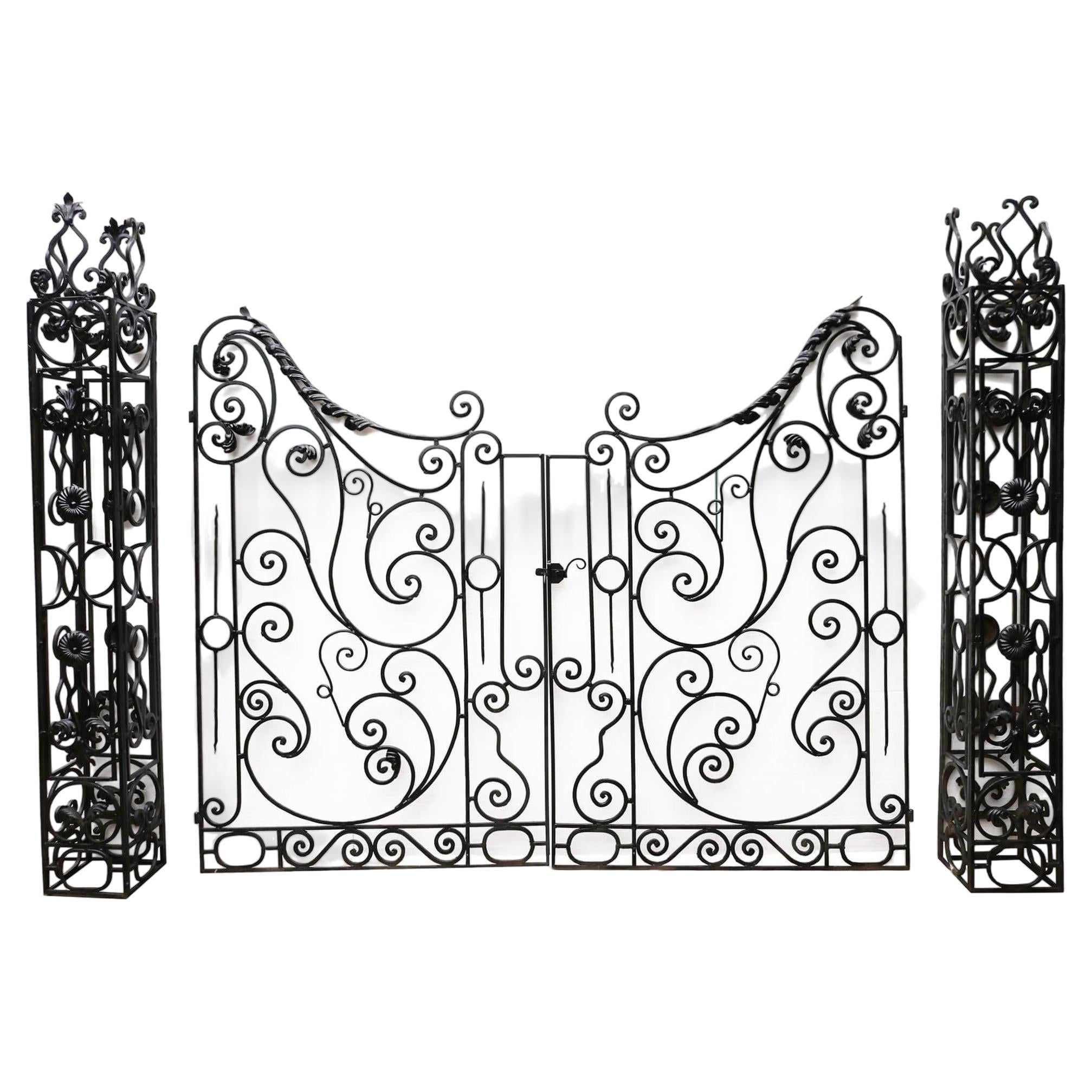 Set of Ornate Wrought Iron Driveway Gates and Posts 288 cm (9’5”) For Sale