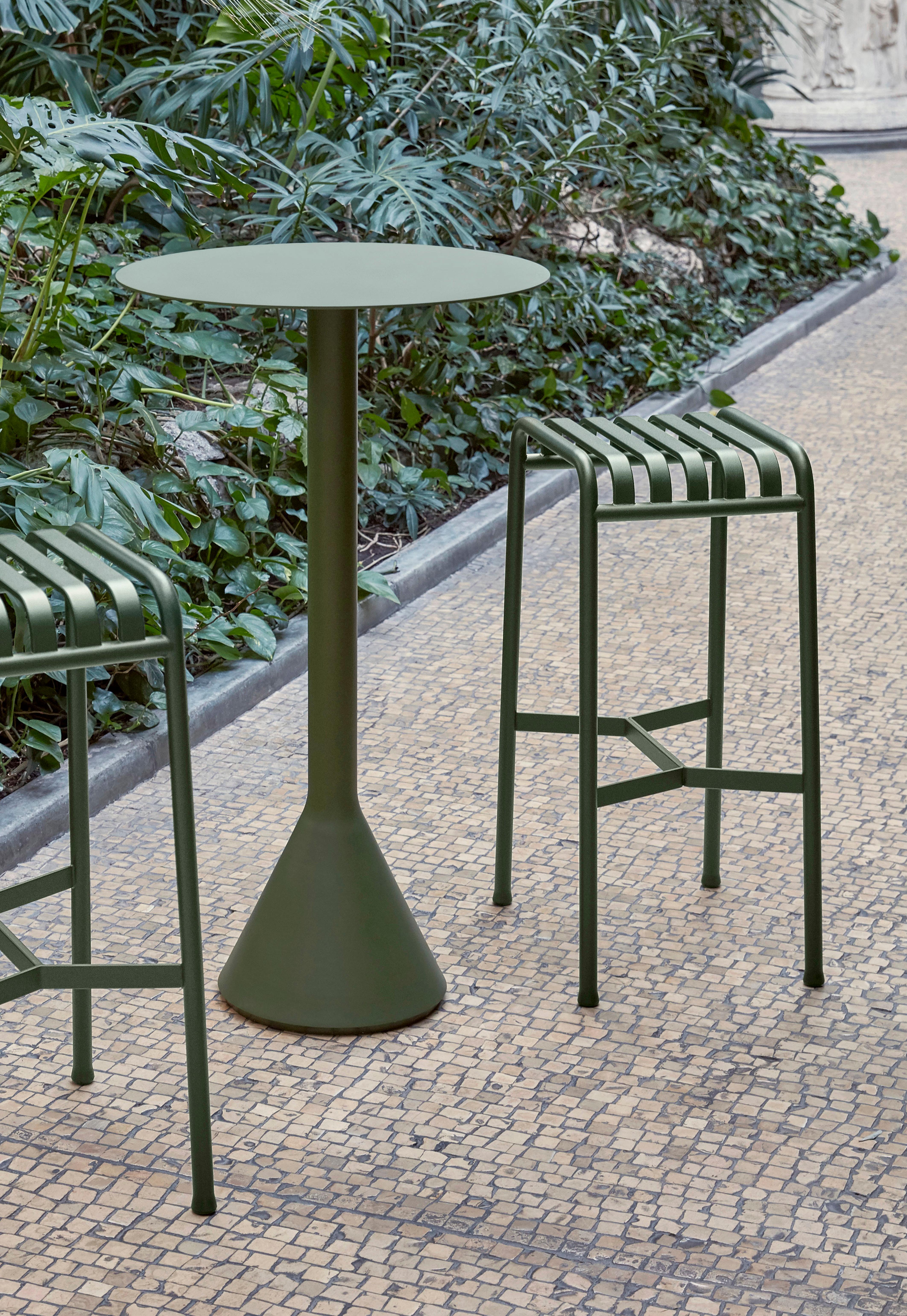 Post-Modern Set of Palissade Cone Table & Bar Stools-olive-by Ronan/Erwan Bouroullec for Hay For Sale