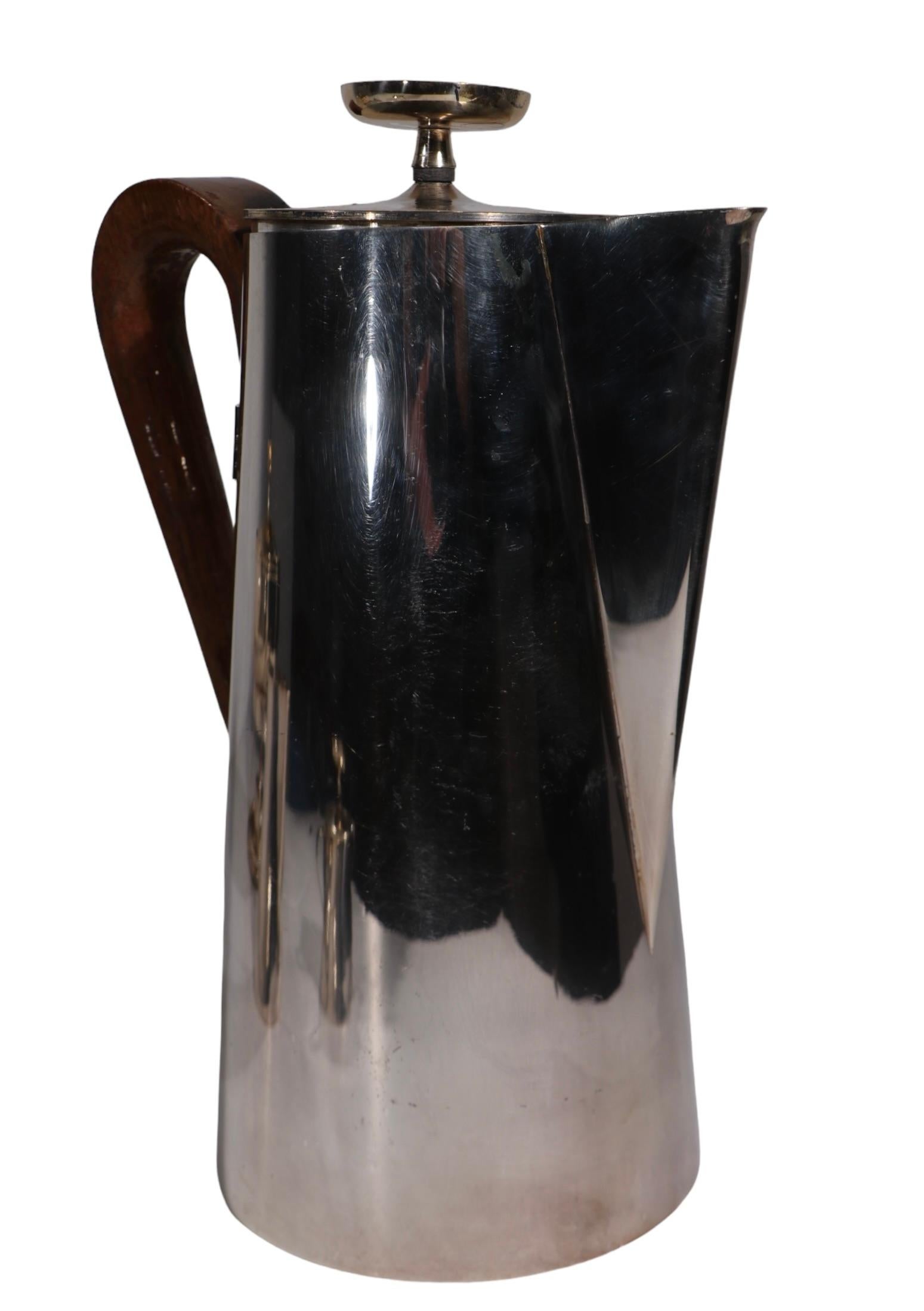 Set of Parzinger Design for Silversmiths Mueck Cary Serveware c. 1950/60's For Sale 11
