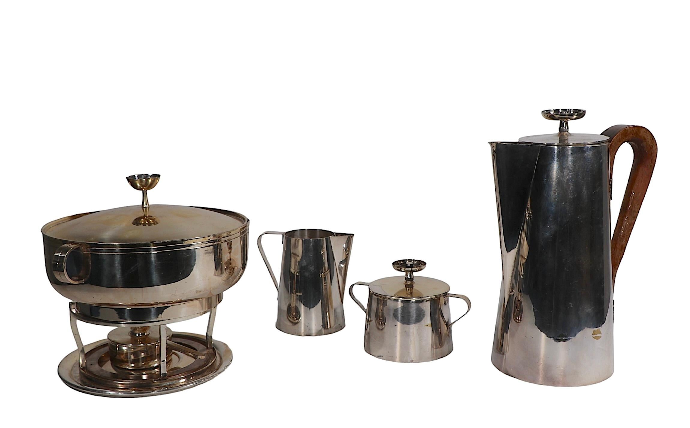 Hollywood Regency Set of Parzinger Design for Silversmiths Mueck Cary Serveware c. 1950/60's For Sale