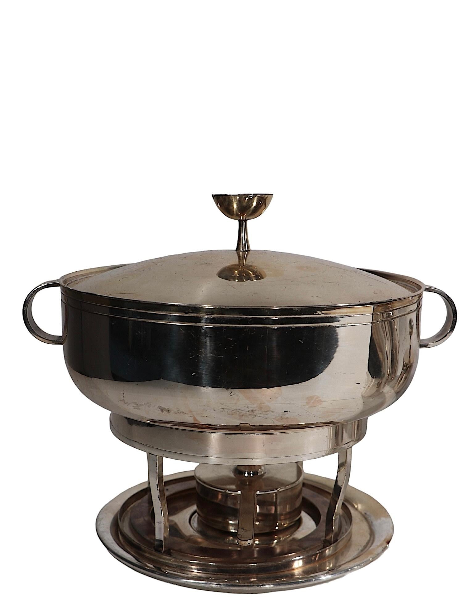 Set of Parzinger Design for Silversmiths Mueck Cary Serveware c. 1950/60's For Sale 1