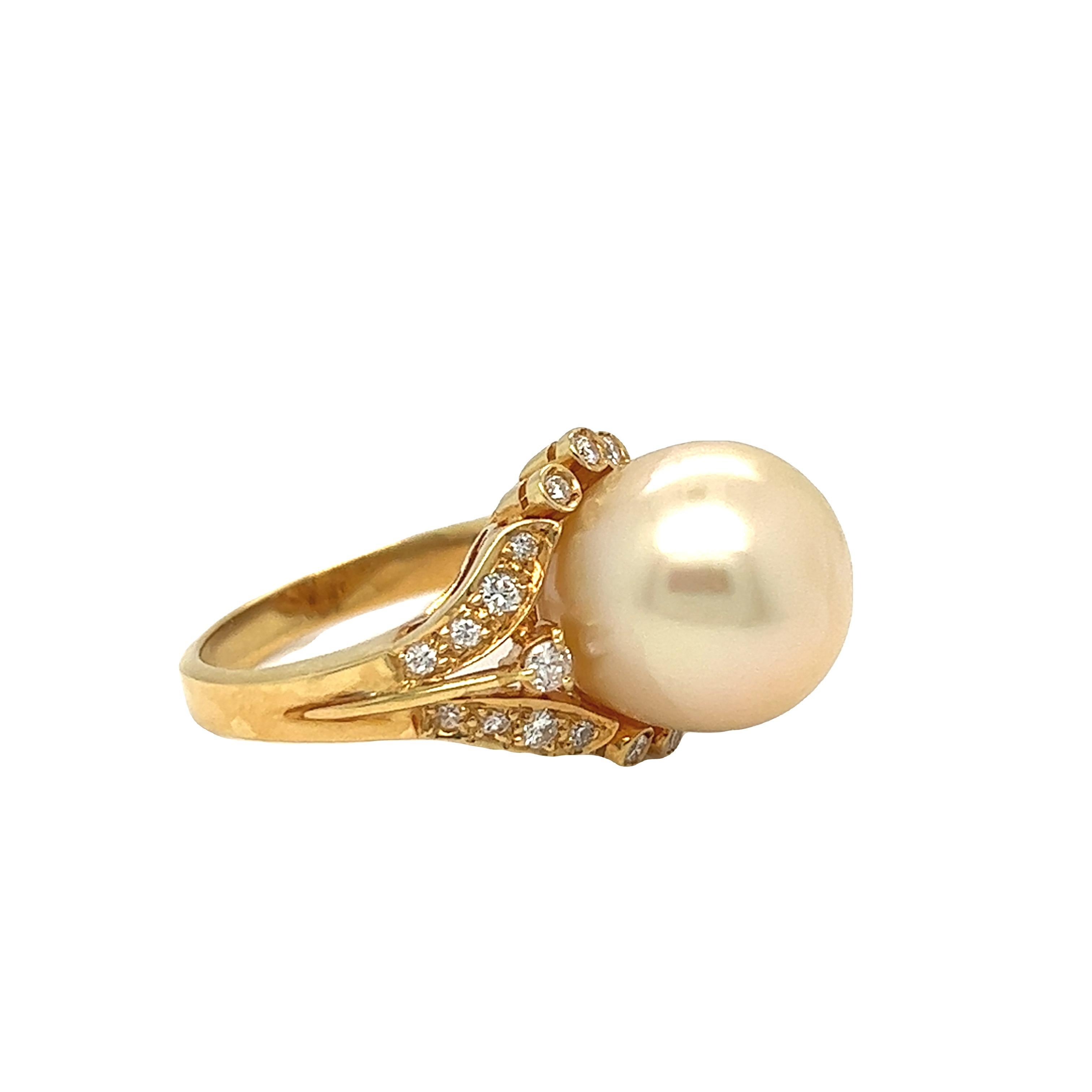 Set of Pearl and Diamond Ring and Pendant Enhancer 18k Yellow Gold For Sale 2