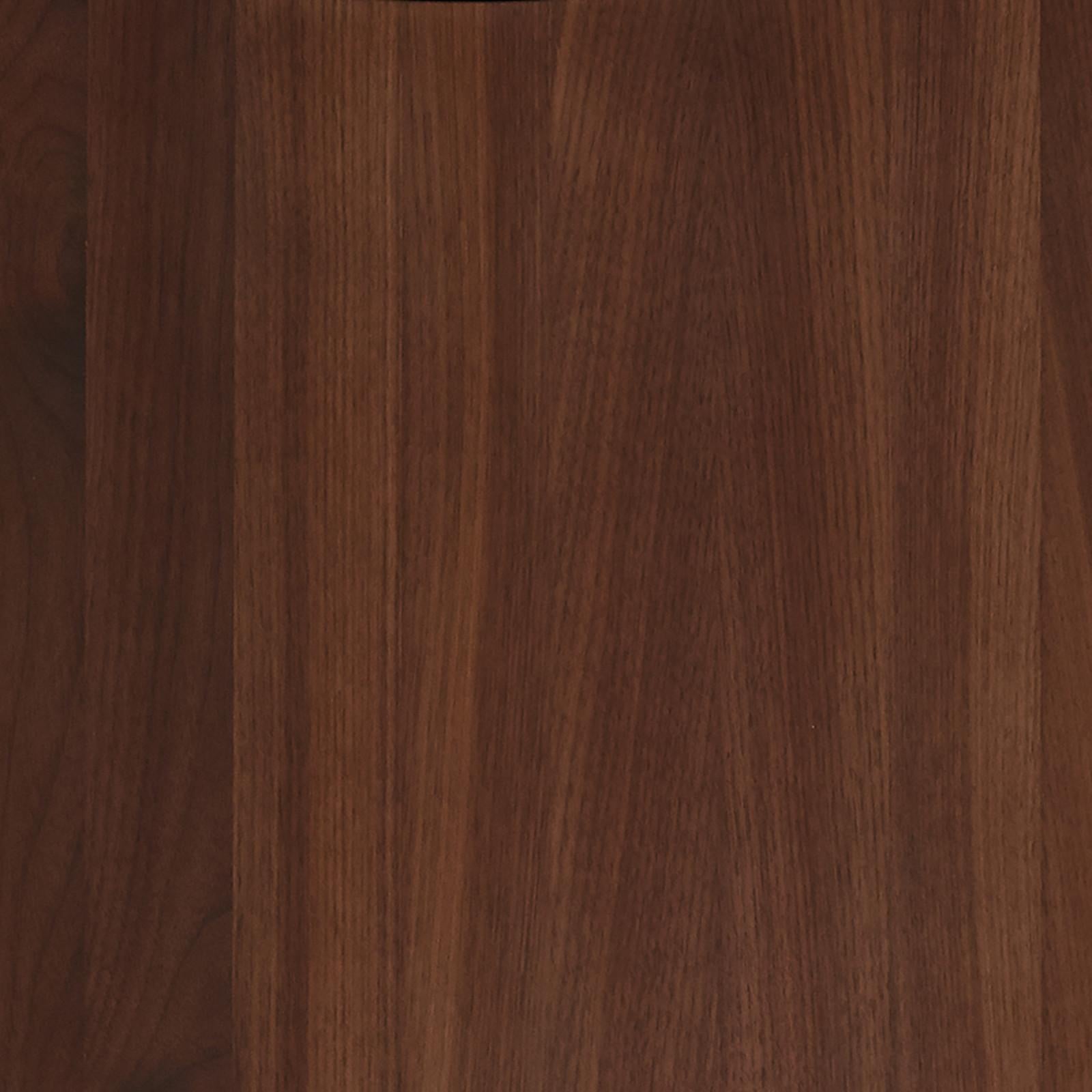 Set di Petra Lounge Chair & Pouf-Sheepskin Honey 50mm/Walnut di Viggo Boesen In condizioni Nuovo in vendita a Dubai, AE