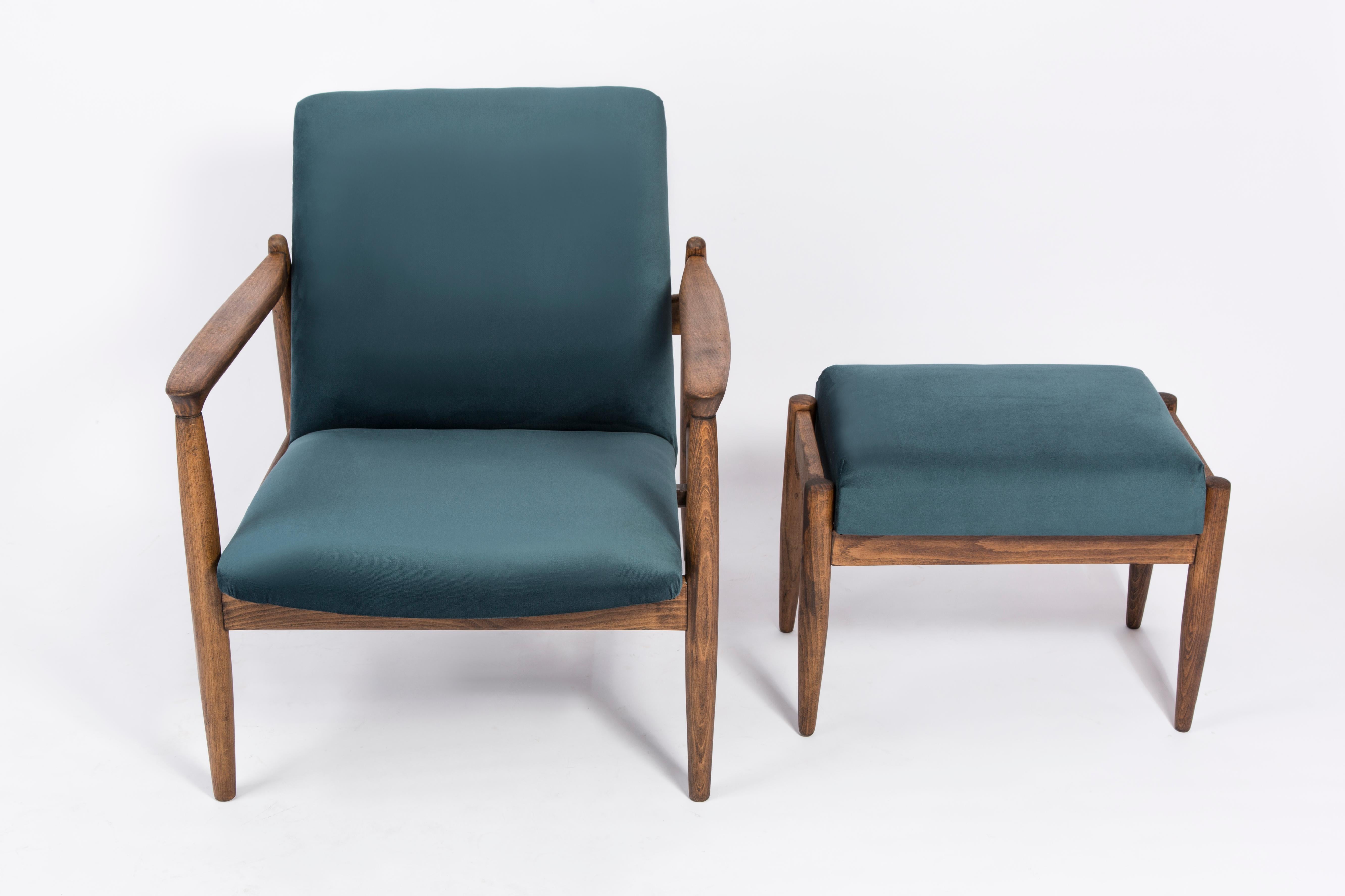 Set of beautiful armchair and stool, designed by Edmund Homa. This set were made in the 1960s in the Gosciecinska Furniture factory. They are made from solid beechwood. The GFM type armchair is regarded one of the best polish armchair design from