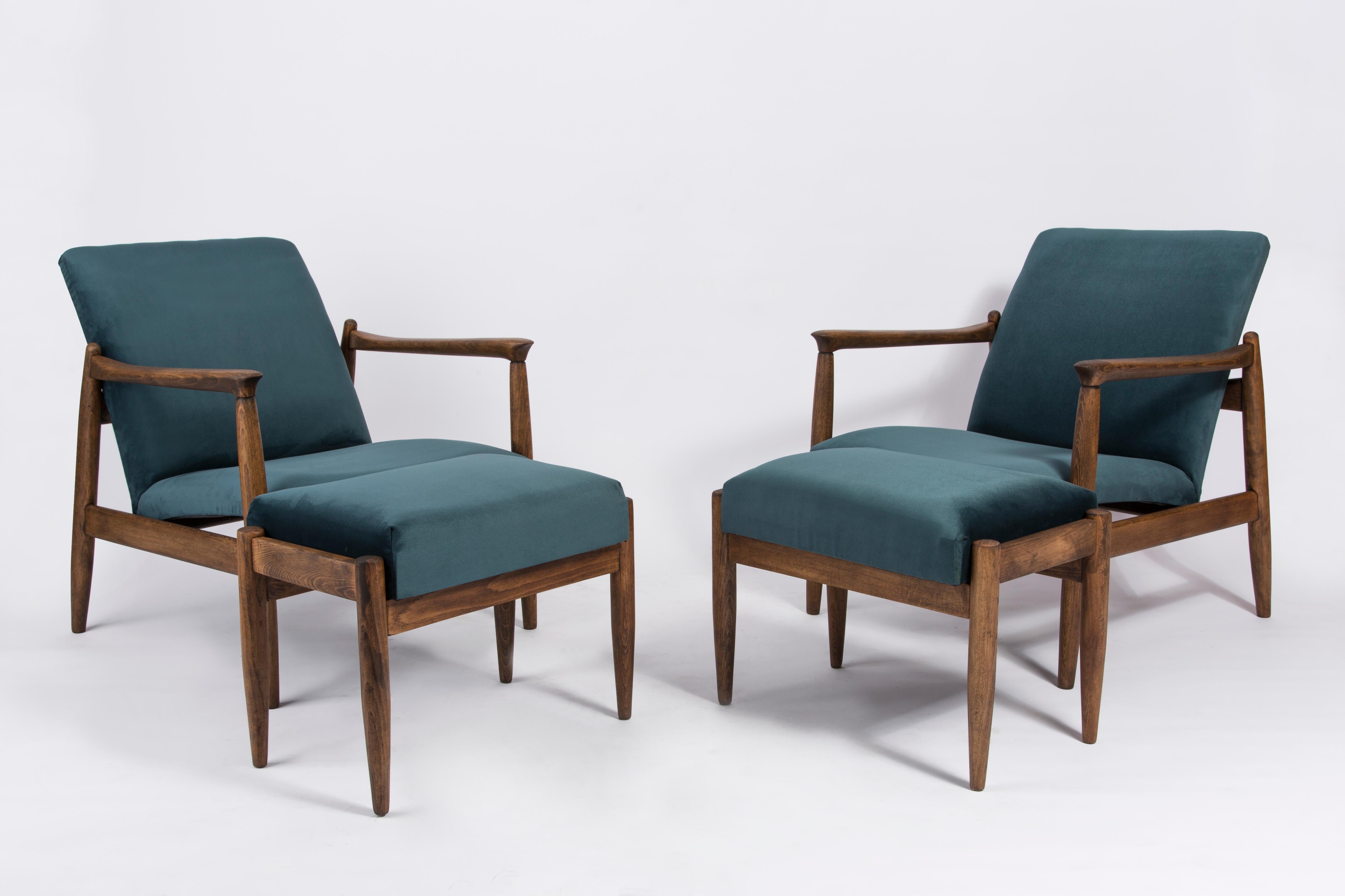 A pair of beautiful armchairs, designed by Edmund Homa. The armchairs were made in the 1960s in the Gosciecinska Furniture factory. They are made from solid beechwood. The GFM type armchair is regarded one of the best polish armchair design from the