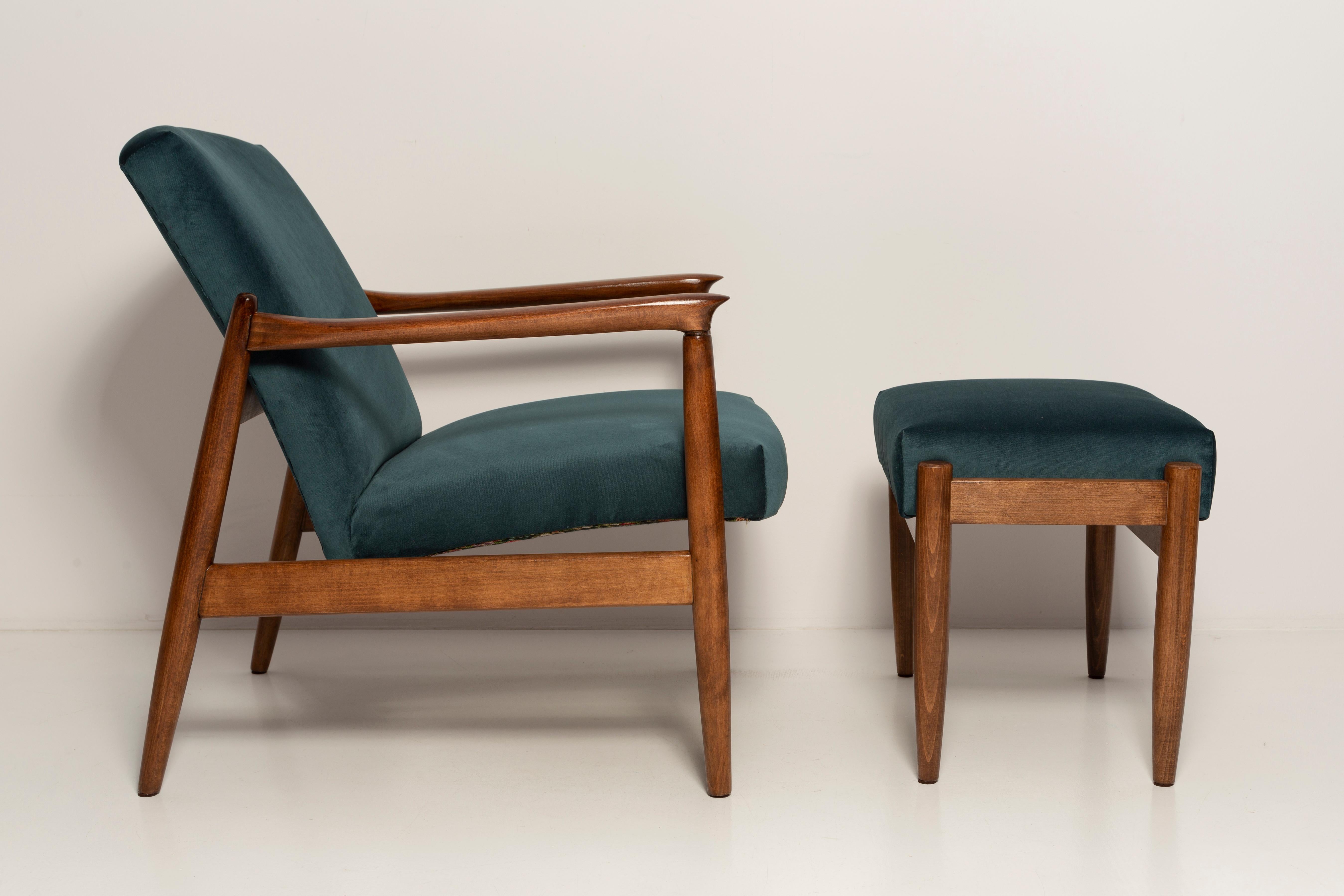 Hand-Crafted Set of Petrol Blue Vintage Armchairs and Stools, Edmund Homa, 1960s For Sale