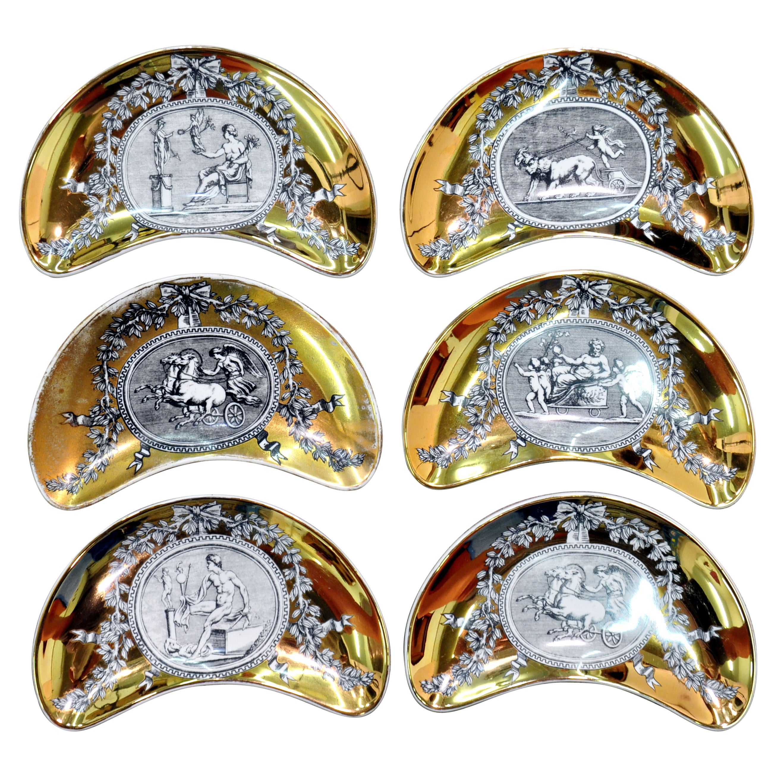 Ensemble d'assiettes attrape-tout Crescent de Piero Fornasetti Medaglioni, années 1960