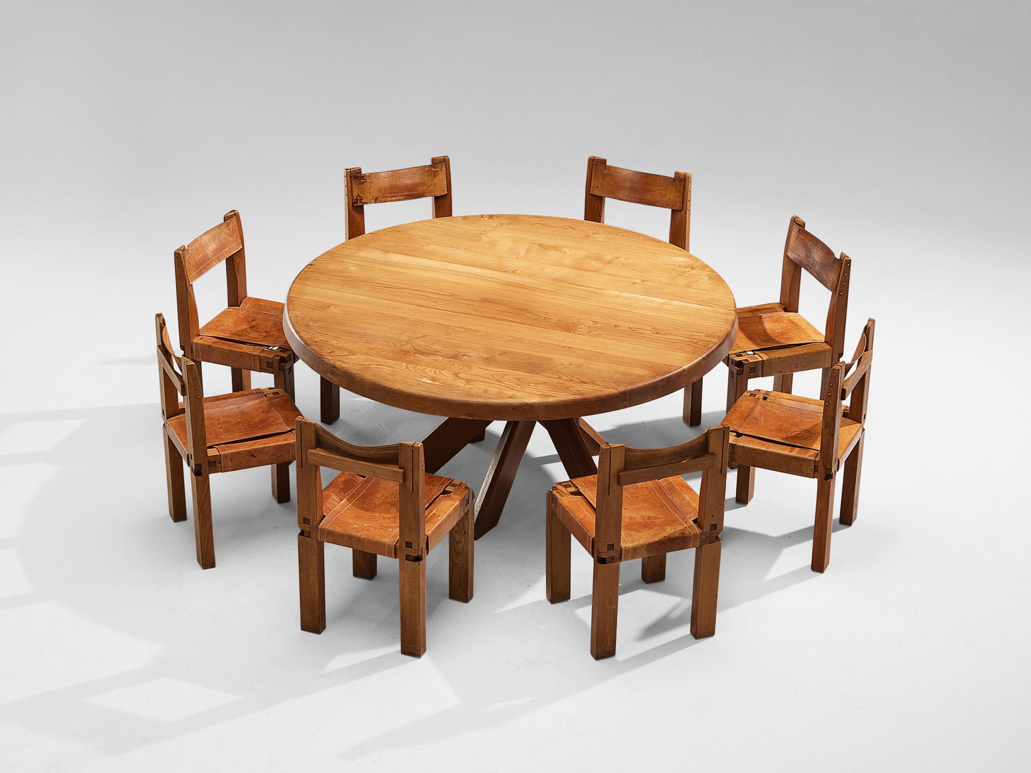 Pierre Chapo, set of one dining table model 'T21E' and eight dining chairs model 'S11', elm, France.

Pierre Chapo, dining table model 'T21E', elm, France, 1973

This round 'T21 E' dining table is designed by Pierre Chapo and its table top has a