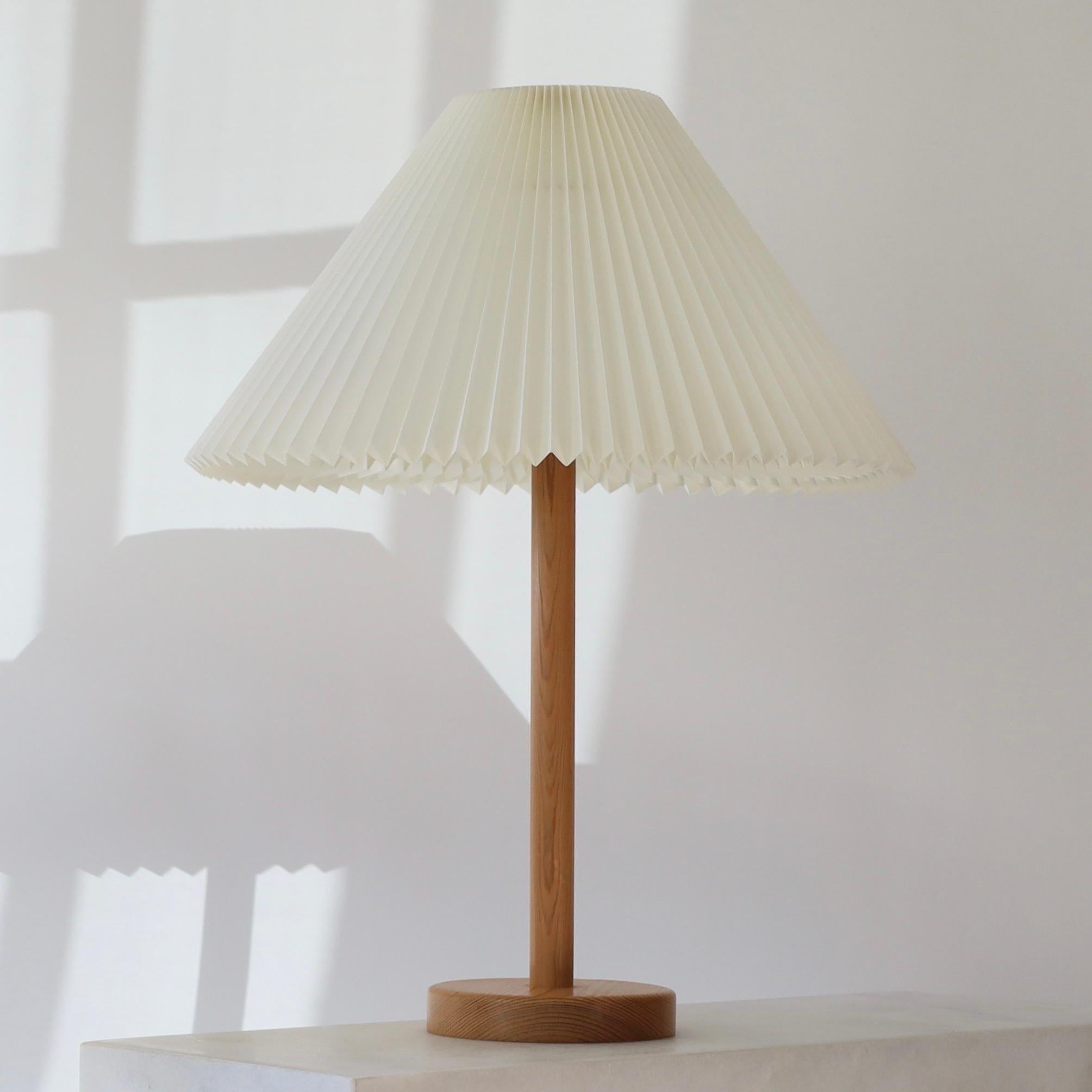Ensemble de lampes de table en pin par Solbackens Svarveri, Suède, 1970 en vente 6