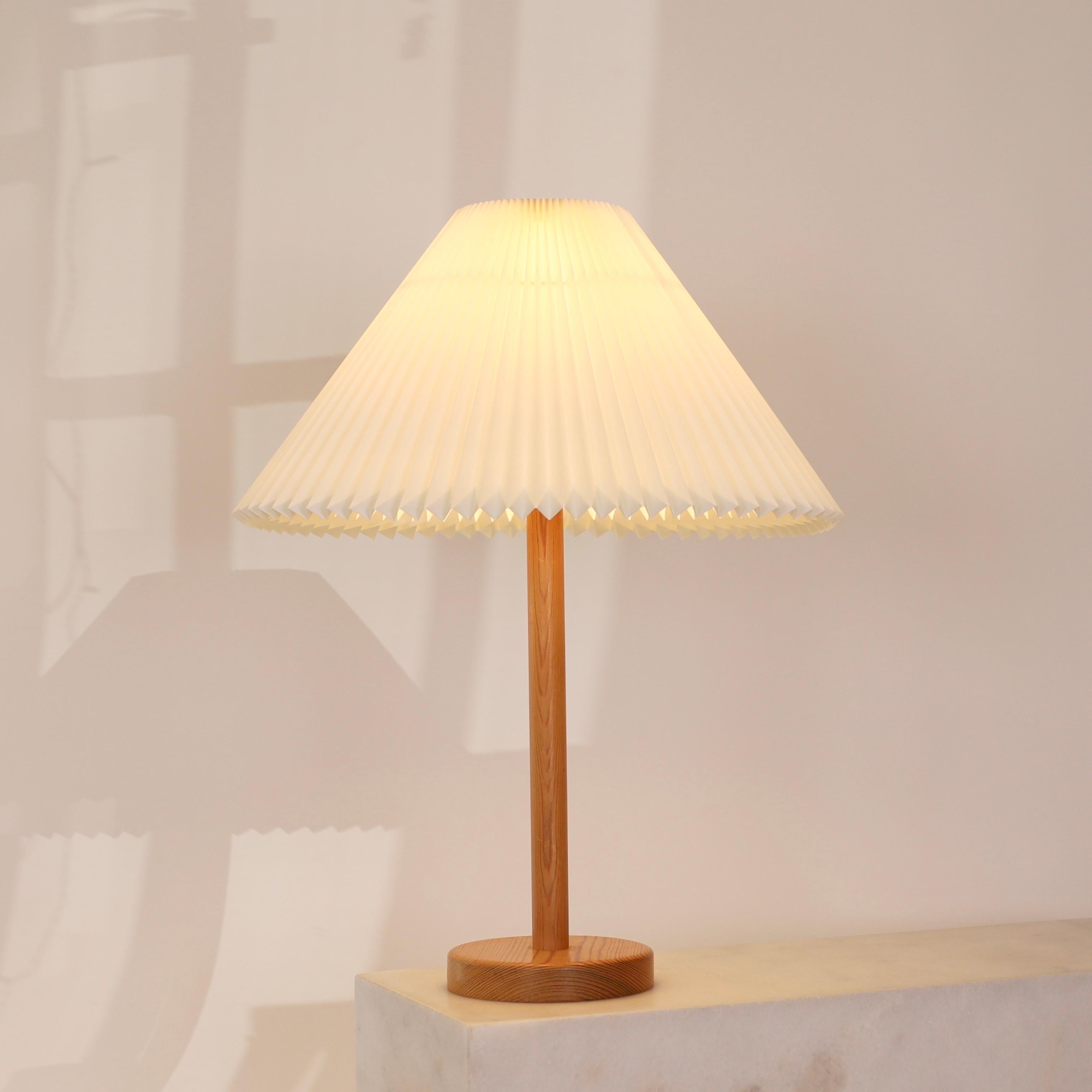 Fin du 20e siècle Ensemble de lampes de table en pin par Solbackens Svarveri, Suède, 1970 en vente
