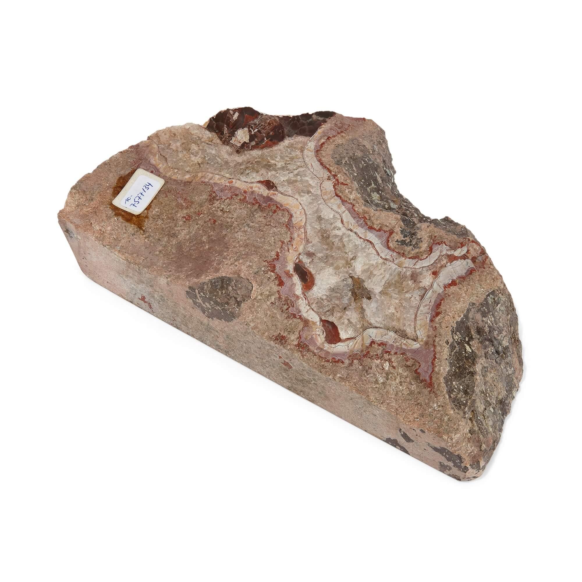 Set aus rosa Amethyst, Achat, versteinertem Ammonit und Korallen Fossil im Zustand „Gut“ im Angebot in London, GB