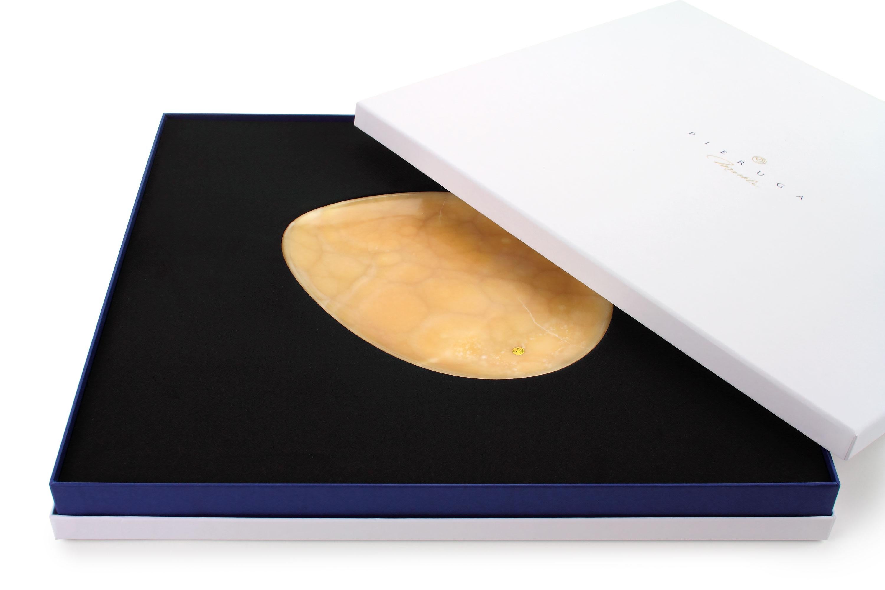 Servierplatten Serviergeschirr-Set aus 3 orangefarbenen Bernstein-, Onyx- und weißem Marmor, handgeschnitzt im Angebot 2