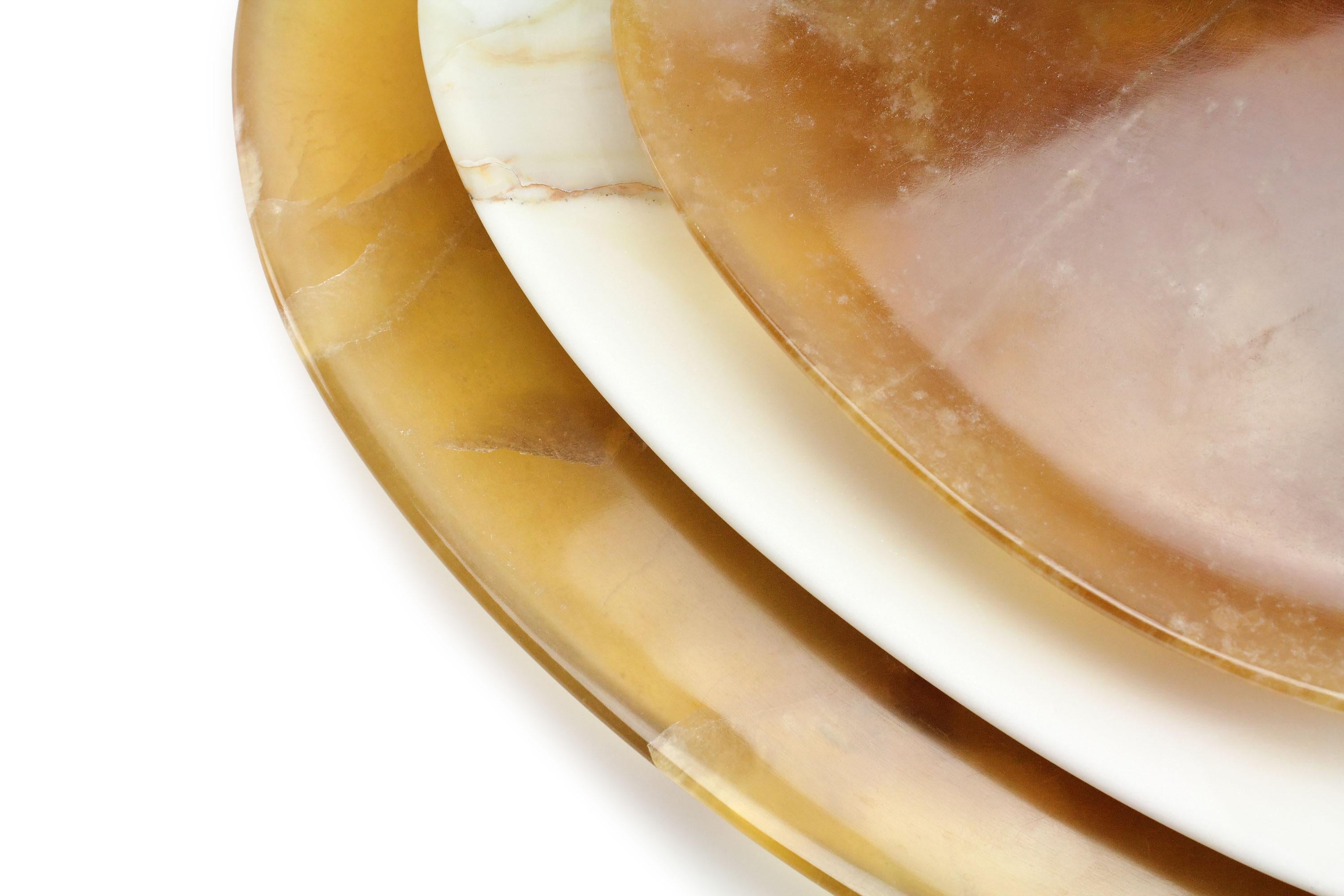 Servierplatte Serviergeschirr Set Bernstein Onyx Weiß Calacatta Marmor Handgeschnitzt Italien (Italienisch) im Angebot