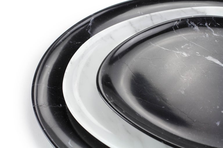 Modern Plates Serveware Platters Black Marquina White Statuary Marble Handmade Italy For Sale