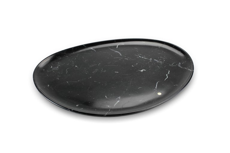 Plates Serveware Platters Black Marquina White Statuary Marble Handmade Italy In New Condition For Sale In Ancona, Marche