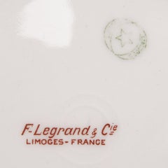 Set composto da tazza da caffè e piattino in porcellana, Francia, F. Legrand & Cie., 1919 - 1944