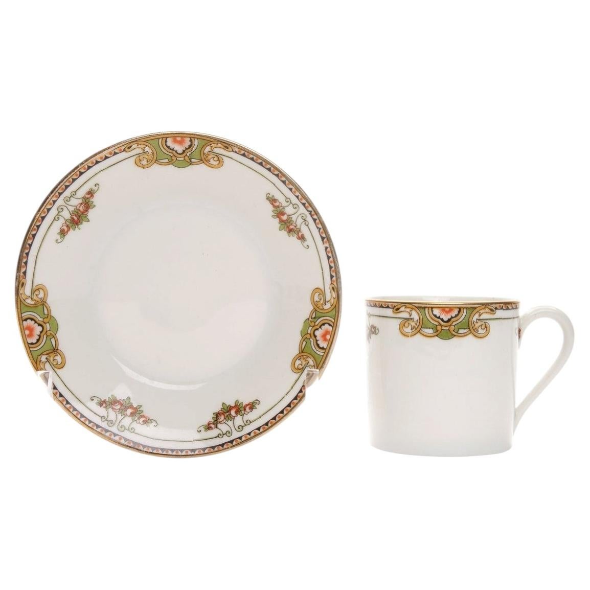 Set composto da tazza da caffè e piattino in porcellana, Francia, F. Legrand & Cie., 1919 - 1944