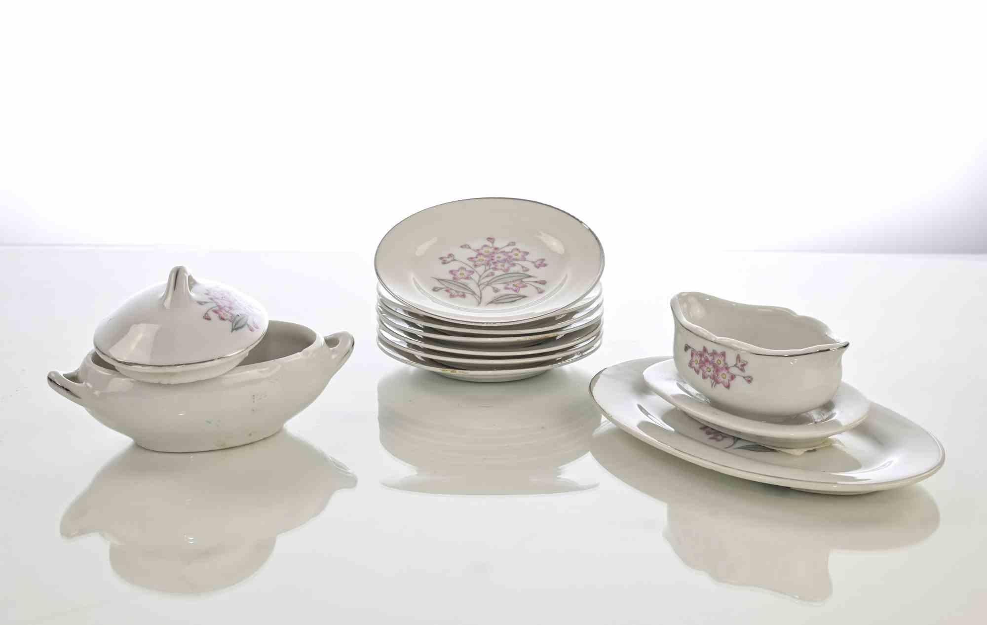 italien Ensemble de plats et de soupières en porcelaine par Richard Ginori, années 1940 en vente