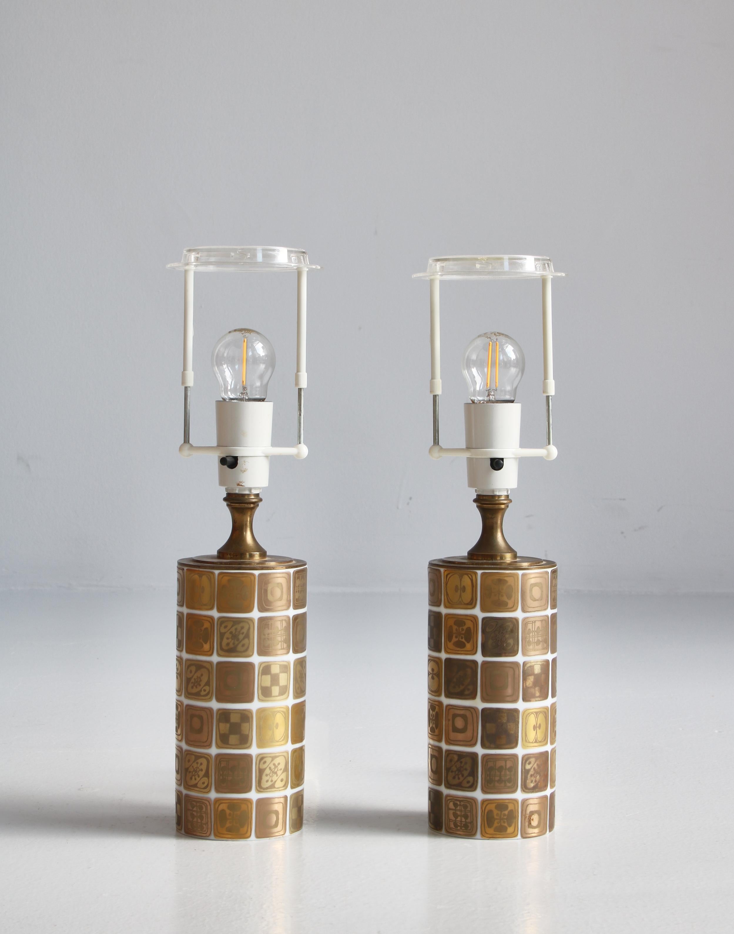 Set of Porcelain Table Lamps in Gold Decor by Bjørn Wiinblad for Rosenthal, 1961 For Sale 4