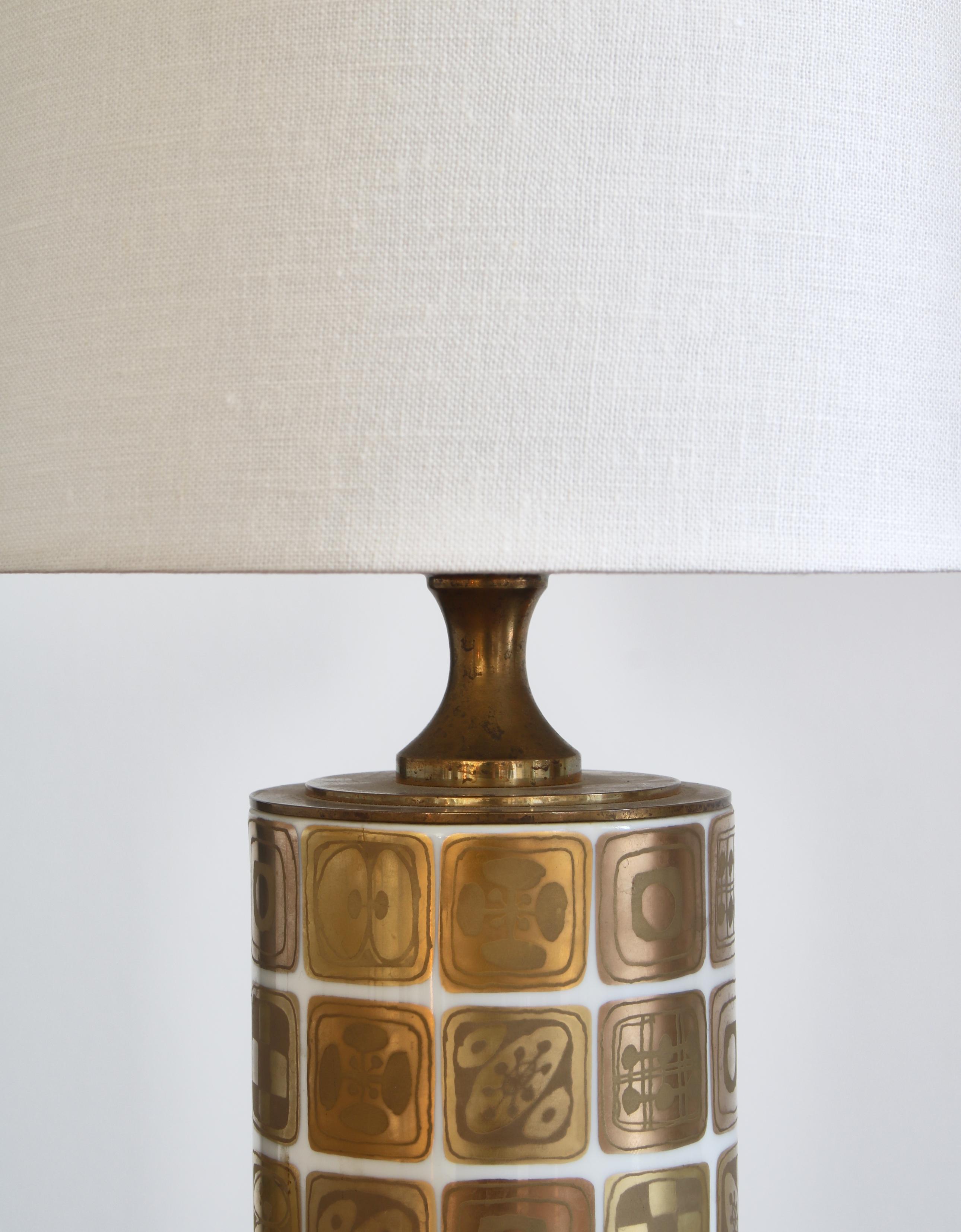 Mid-20th Century Set of Porcelain Table Lamps in Gold Decor by Bjørn Wiinblad for Rosenthal, 1961 For Sale
